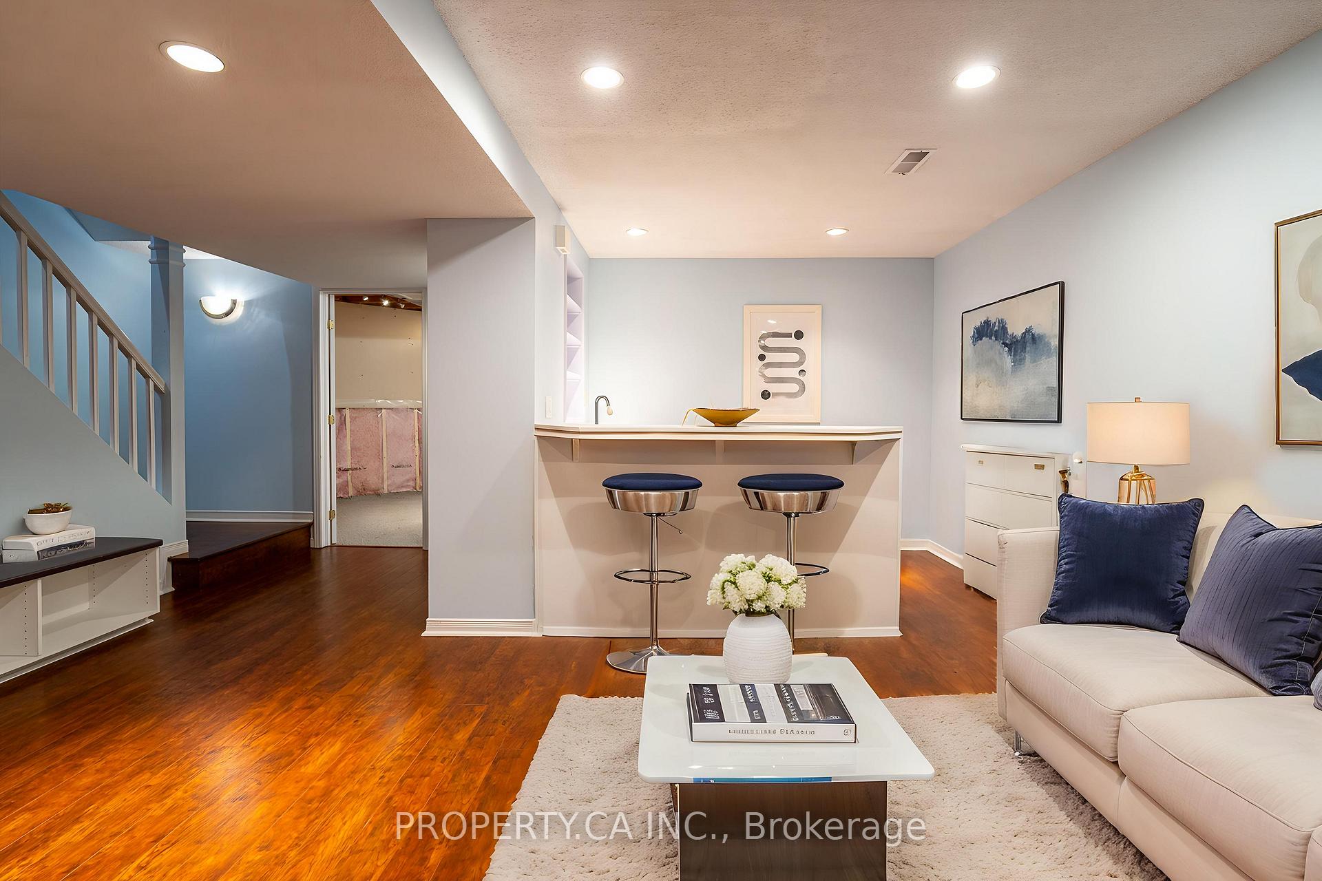 Photo 36 of 11 Dossetter Way, Ottawa, Hunt Club Park — HOMEH