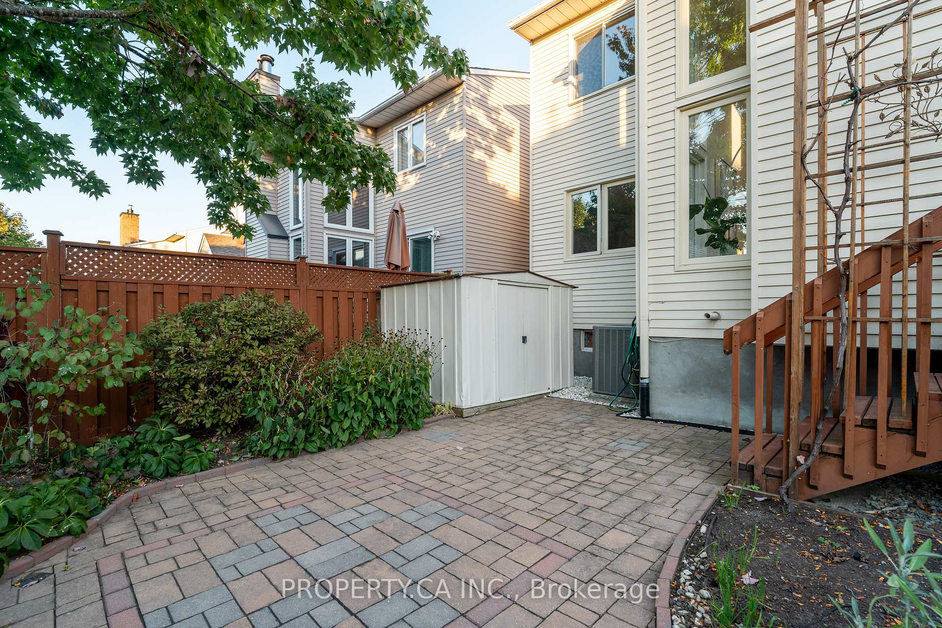 Photo 46 of 11 Dossetter Way, Ottawa, Hunt Club Park — HOMEH