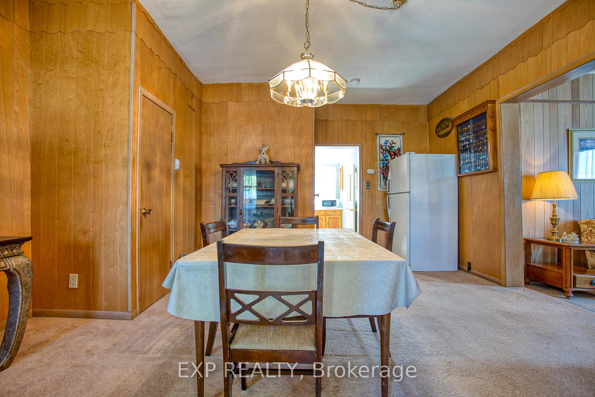 Photo 7 of 4207 William Street, Lincoln, Beamsville — HOMEH
