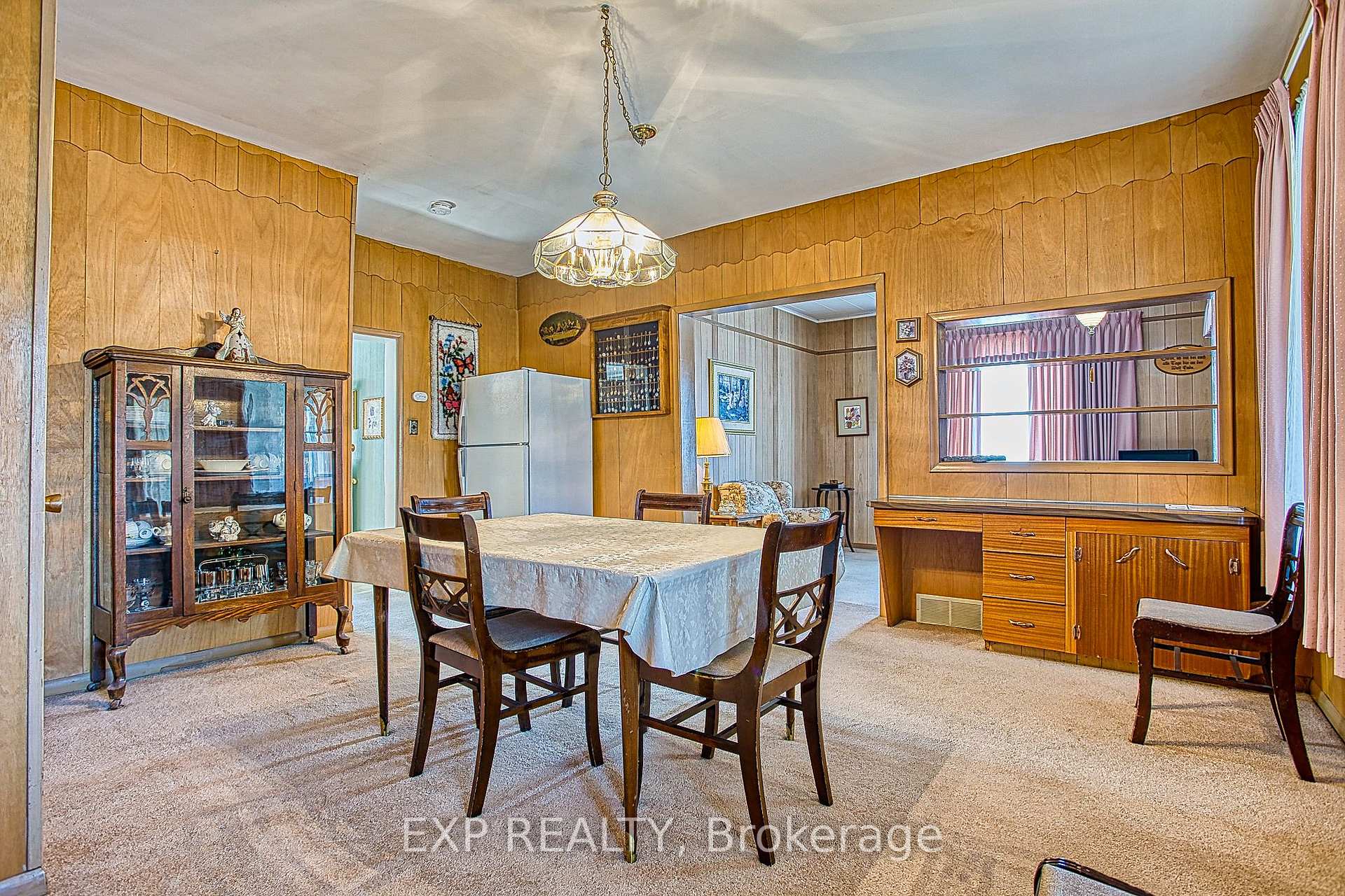 Photo 8 of 4207 William Street, Lincoln, Beamsville — HOMEH