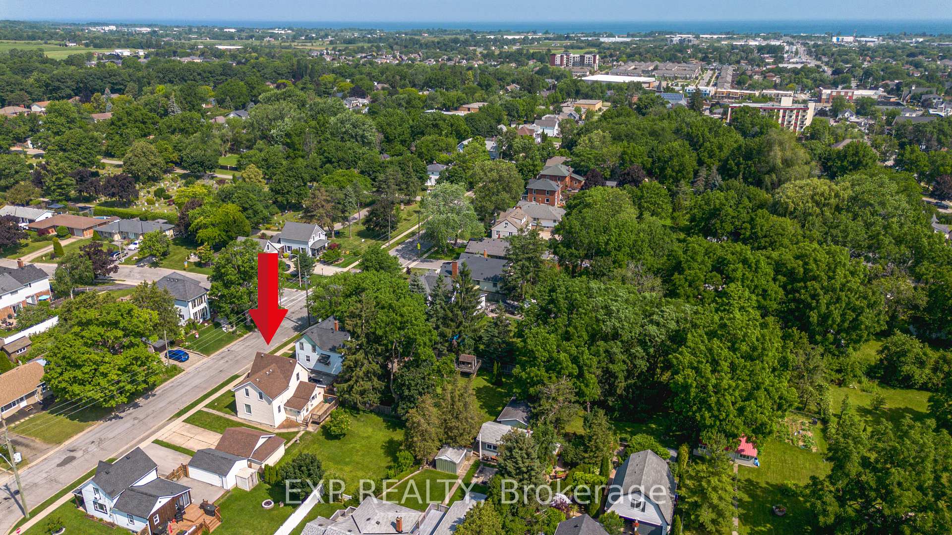 Photo 39 of 4207 William Street, Lincoln, Beamsville — HOMEH