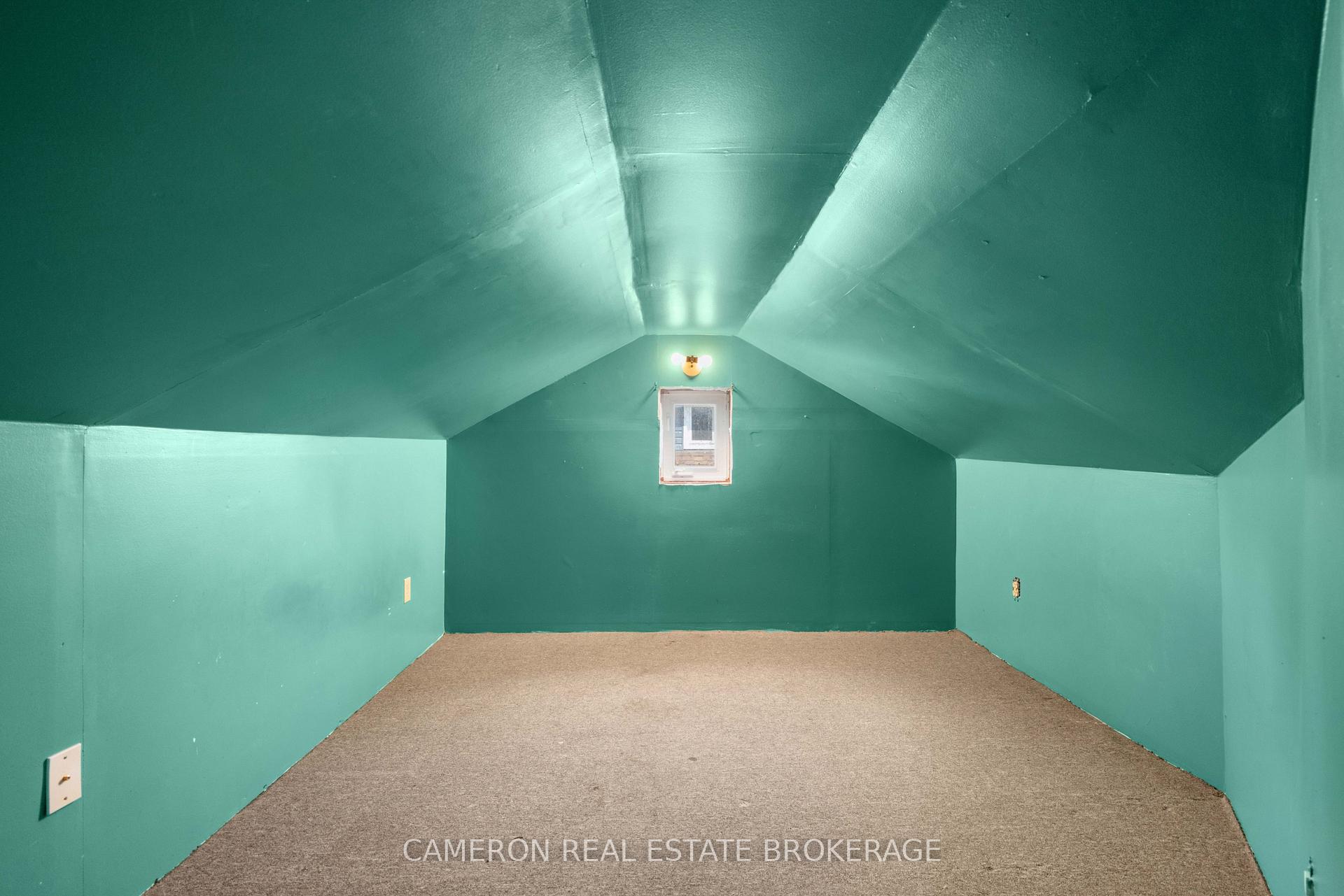 Photo 24 of 11 Dunbar Avenue, Cornwall, Cornwall — HOMEH