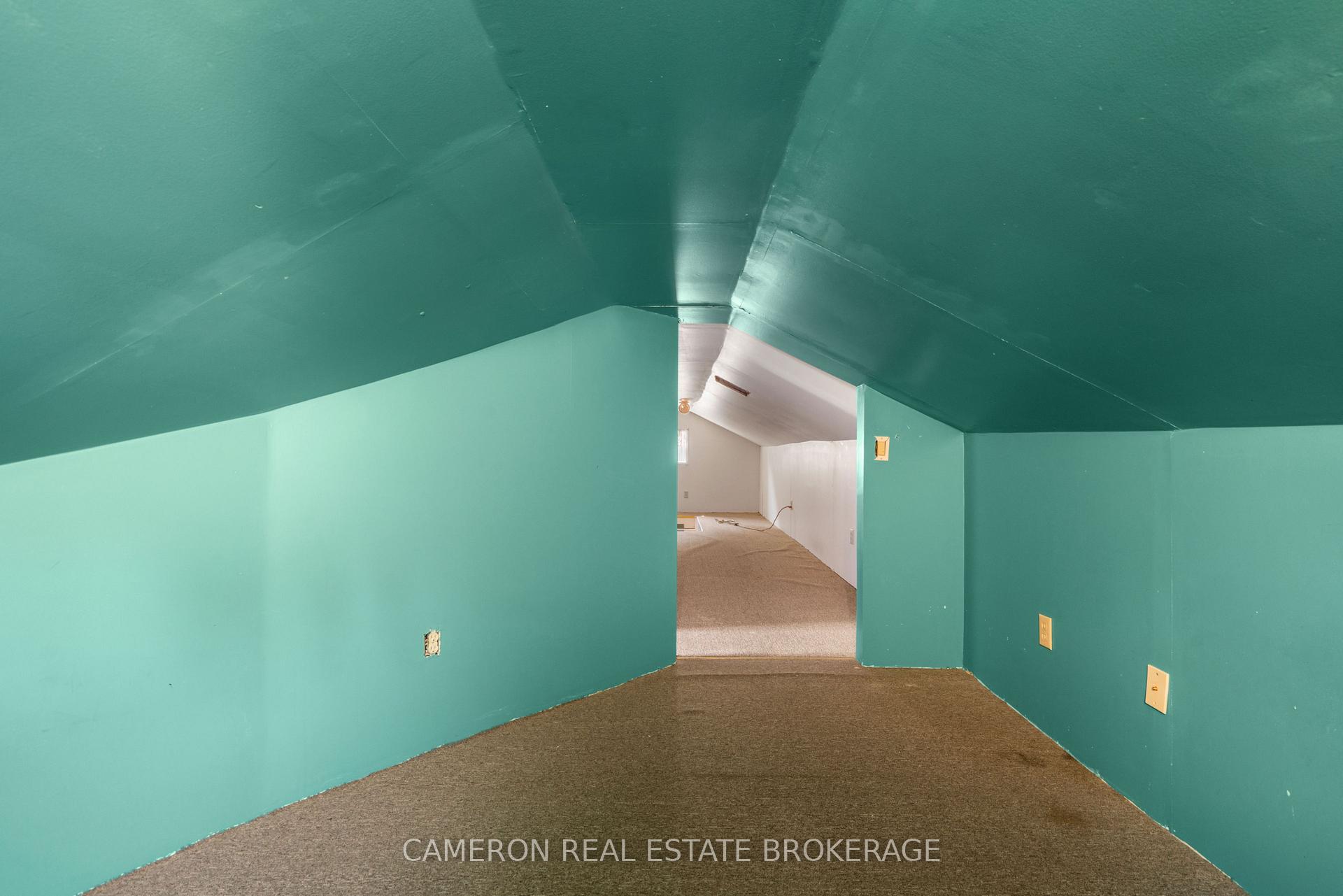 Photo 25 of 11 Dunbar Avenue, Cornwall, Cornwall — HOMEH