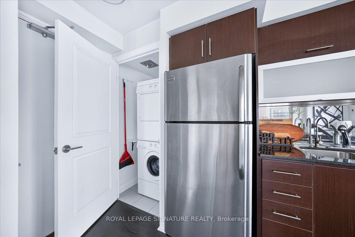 Photo 5 of Unit 702, 100 Western Battery Road, Toronto, Niagara — HOMEH