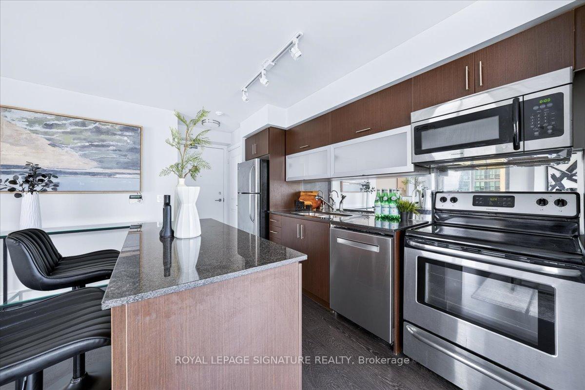 Photo 17 of Unit 702, 100 Western Battery Road, Toronto, Niagara — HOMEH