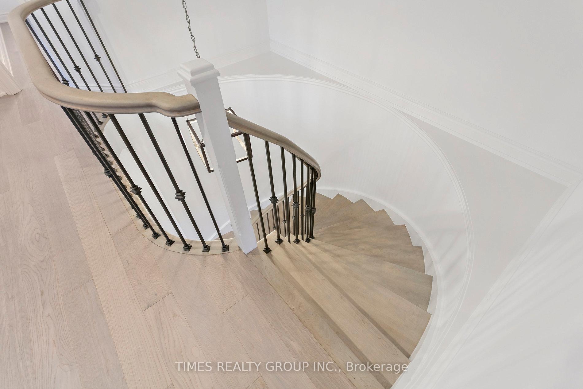 Photo 19 of 212 Creek Path Avenue, Oakville, Bronte — HOMEH