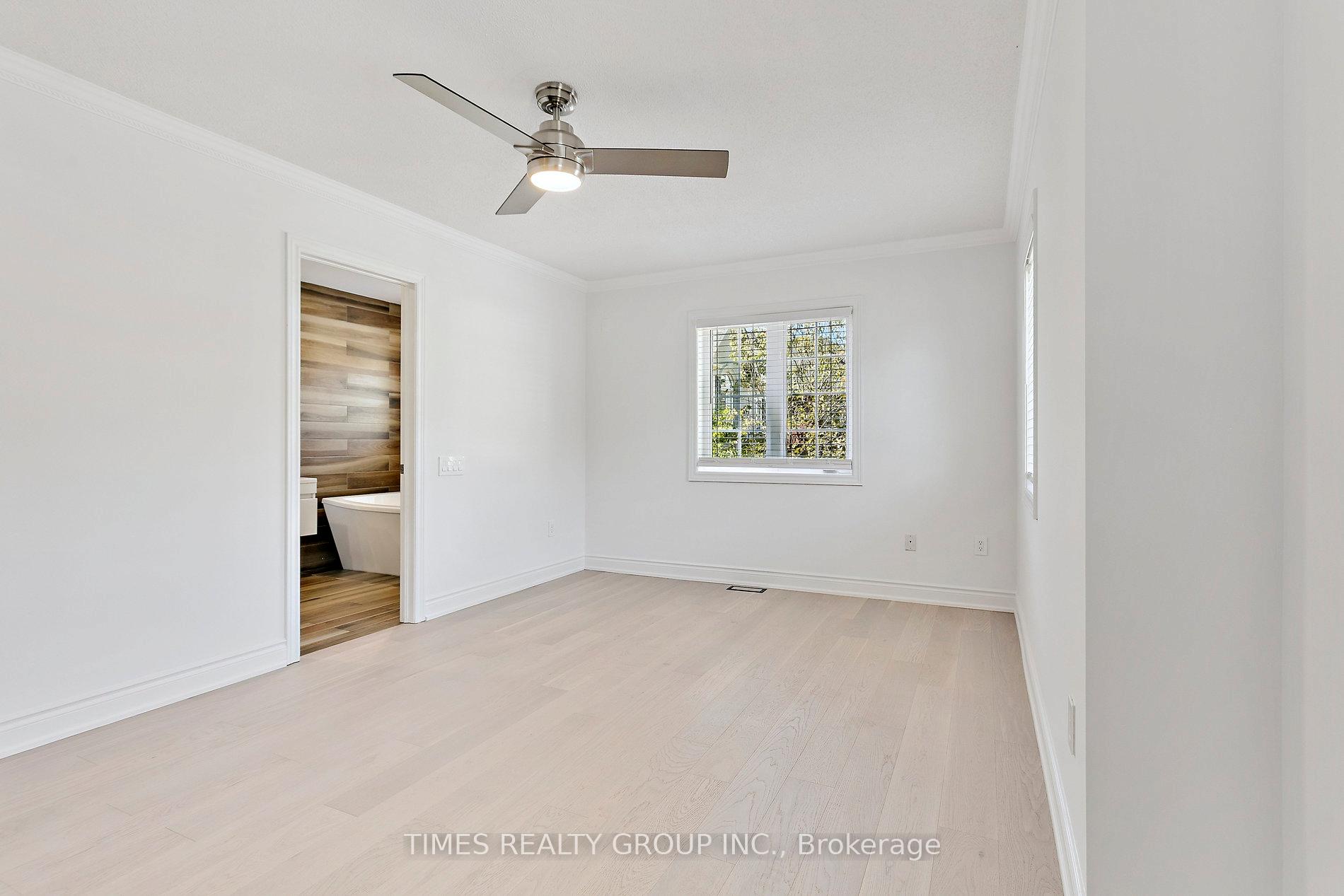 Photo 26 of 212 Creek Path Avenue, Oakville, Bronte — HOMEH