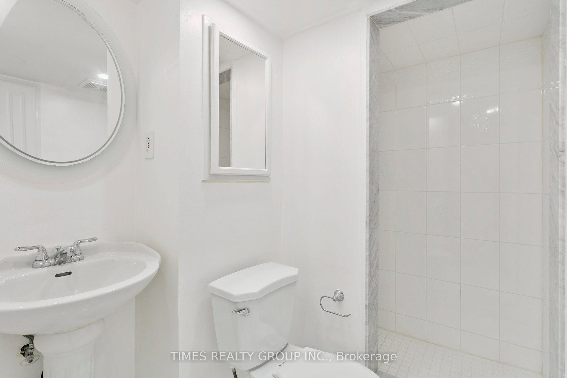 Photo 34 of 212 Creek Path Avenue, Oakville, Bronte — HOMEH