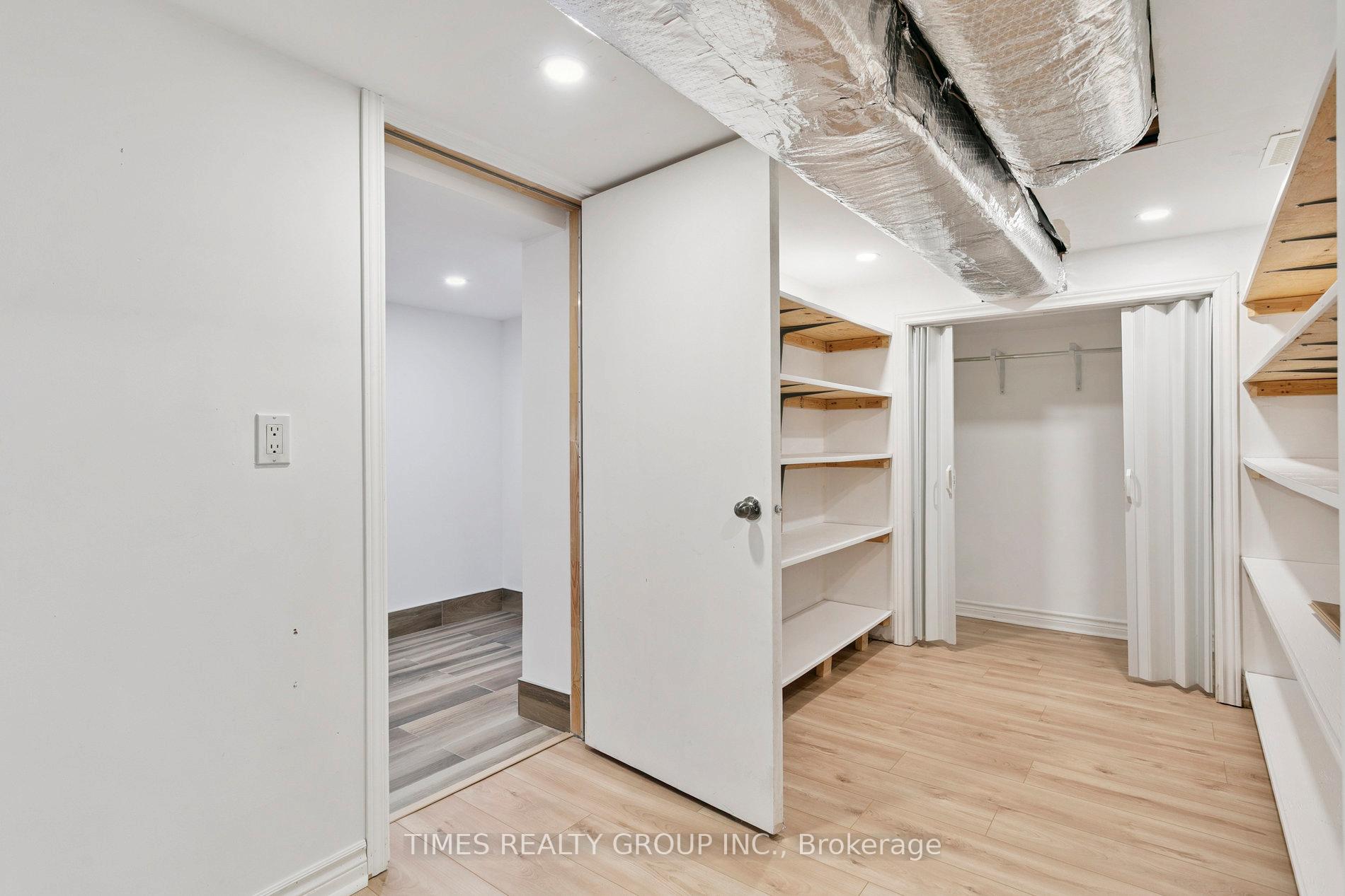Photo 36 of 212 Creek Path Avenue, Oakville, Bronte — HOMEH