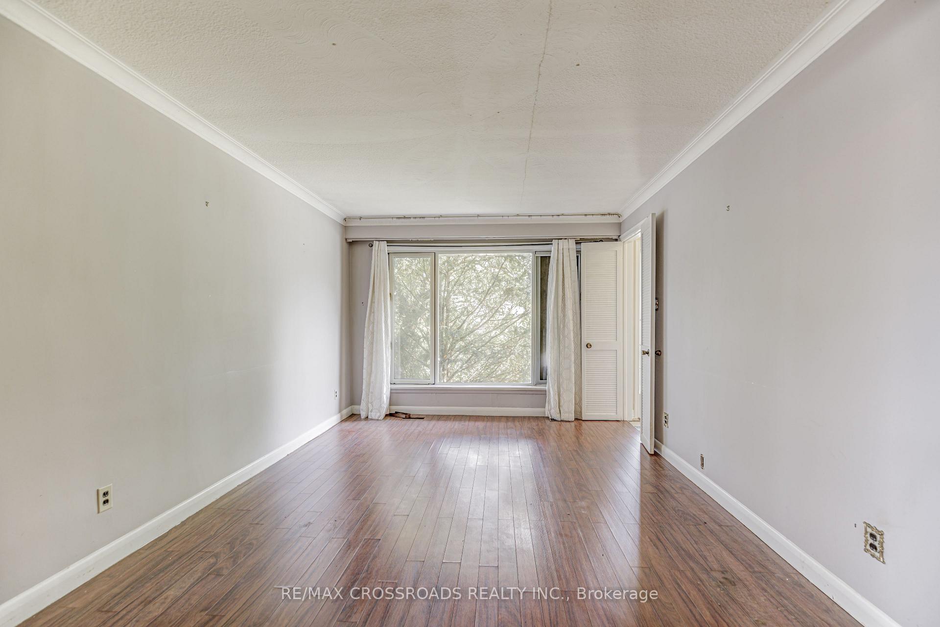 Photo 10 of 59 Stansbury Crescent, Scarborough, Eglinton East — HOMEH