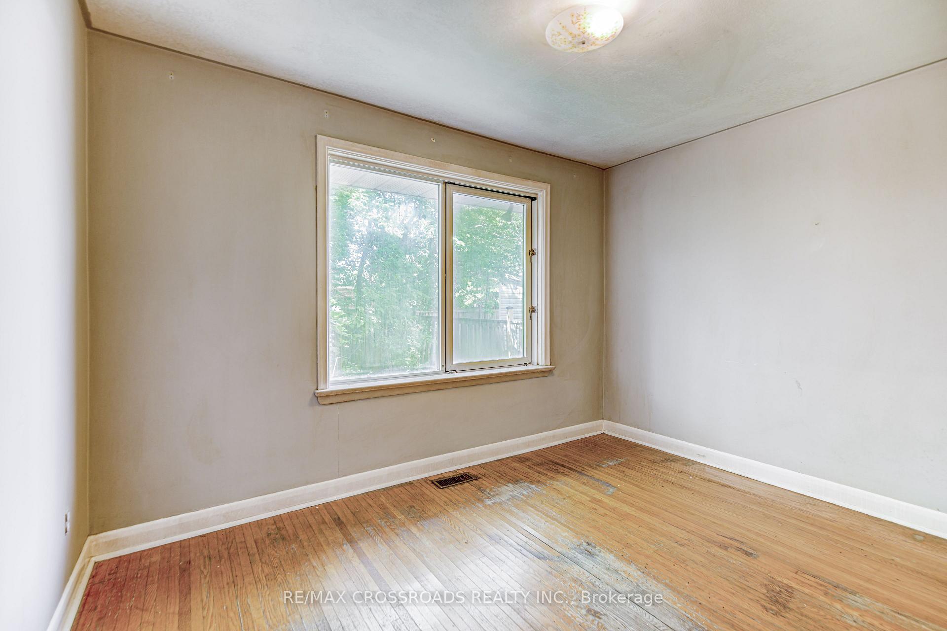 Photo 14 of 59 Stansbury Crescent, Scarborough, Eglinton East — HOMEH