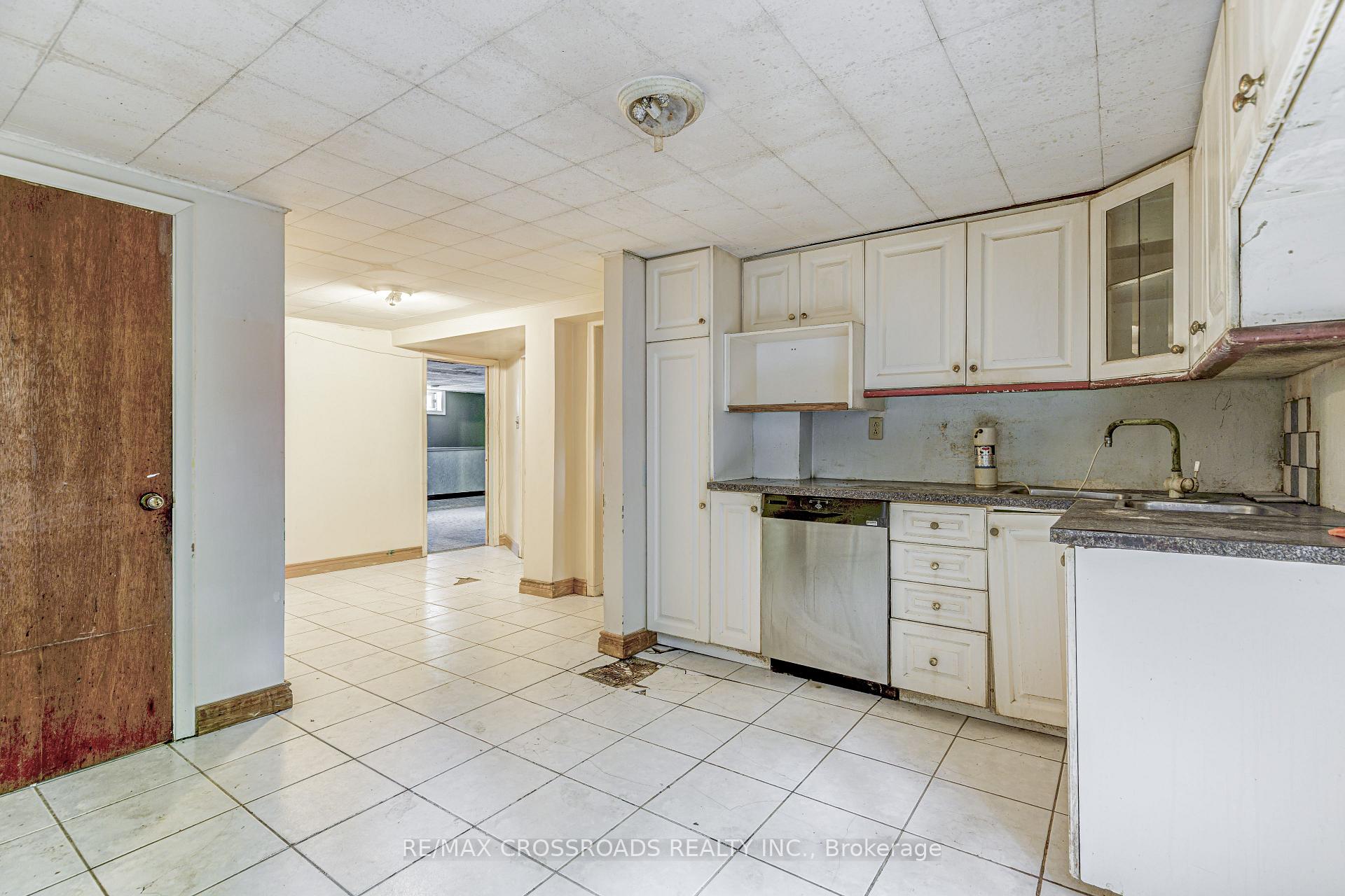 Photo 18 of 59 Stansbury Crescent, Scarborough, Eglinton East — HOMEH