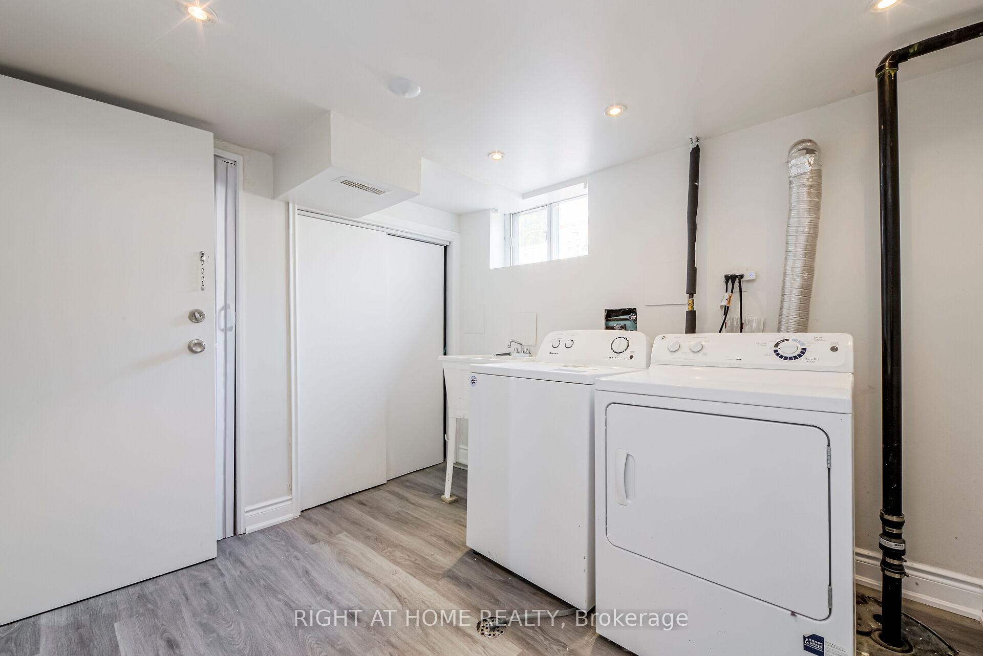 Photo 23 of 32 Florens Avenue, Scarborough, Clairlea-Birchmount — HOMEH