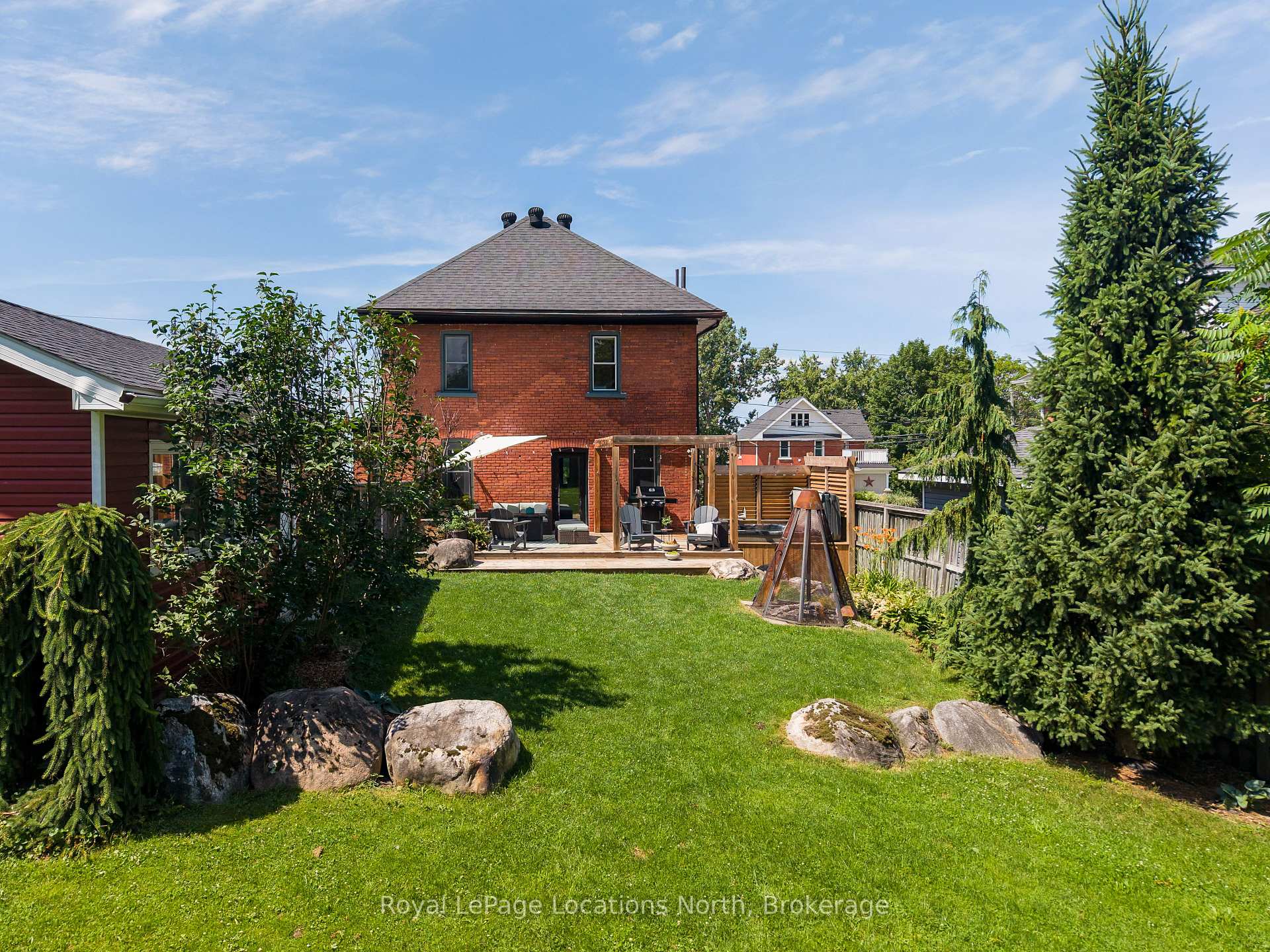 Photo 4 of 151 Nelson Street W, Meaford — HOMEH