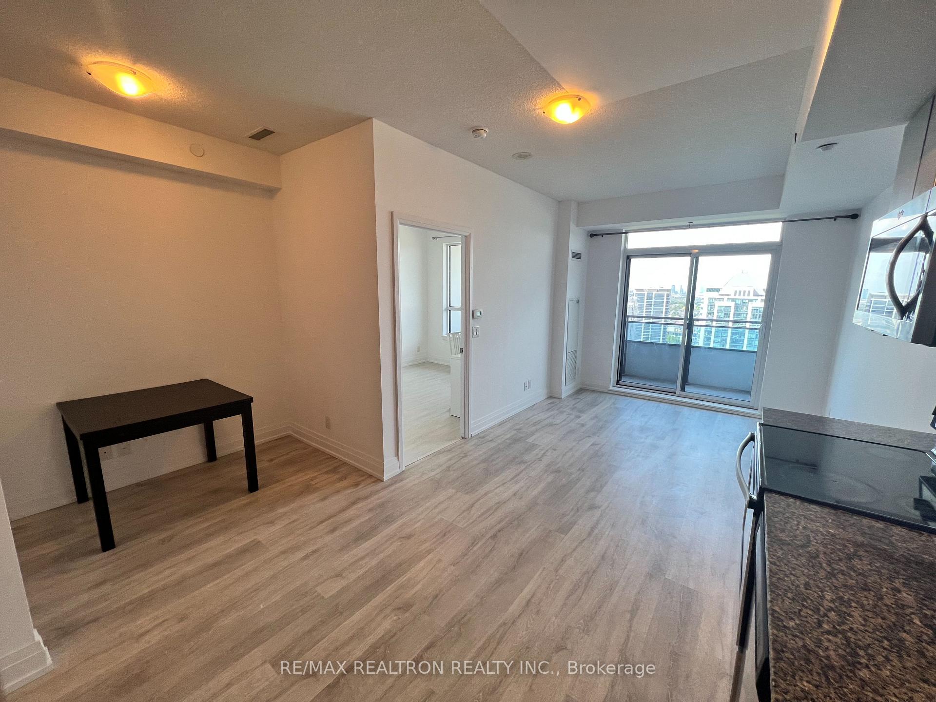 Photo 12 of Unit 2008, 7890 Bathurst Street, Vaughan, Beverley Glen — HOMEH