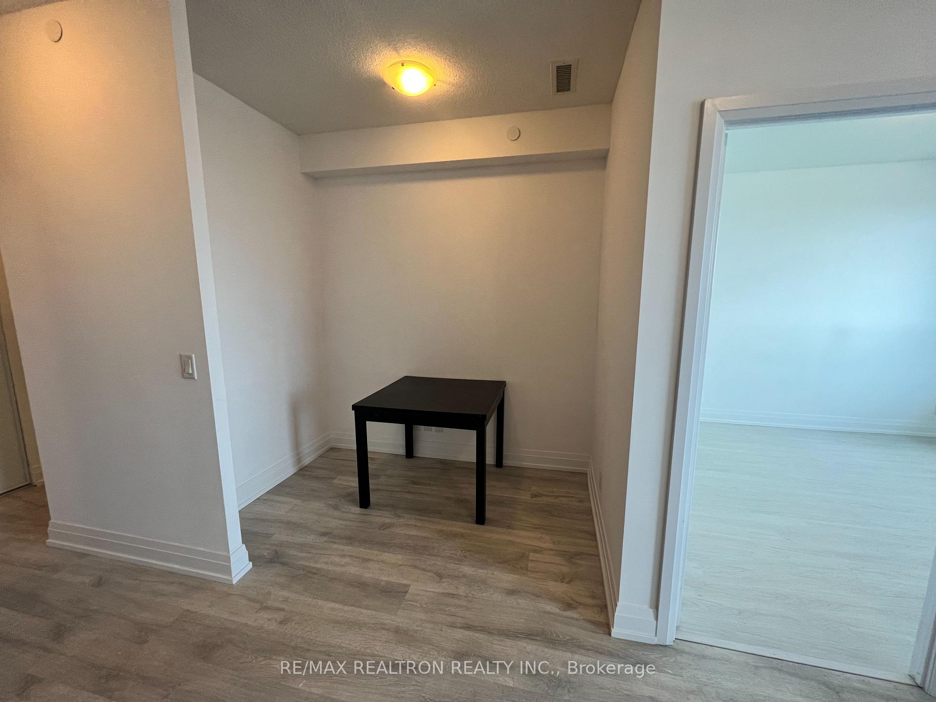 Photo 13 of Unit 2008, 7890 Bathurst Street, Vaughan, Beverley Glen — HOMEH