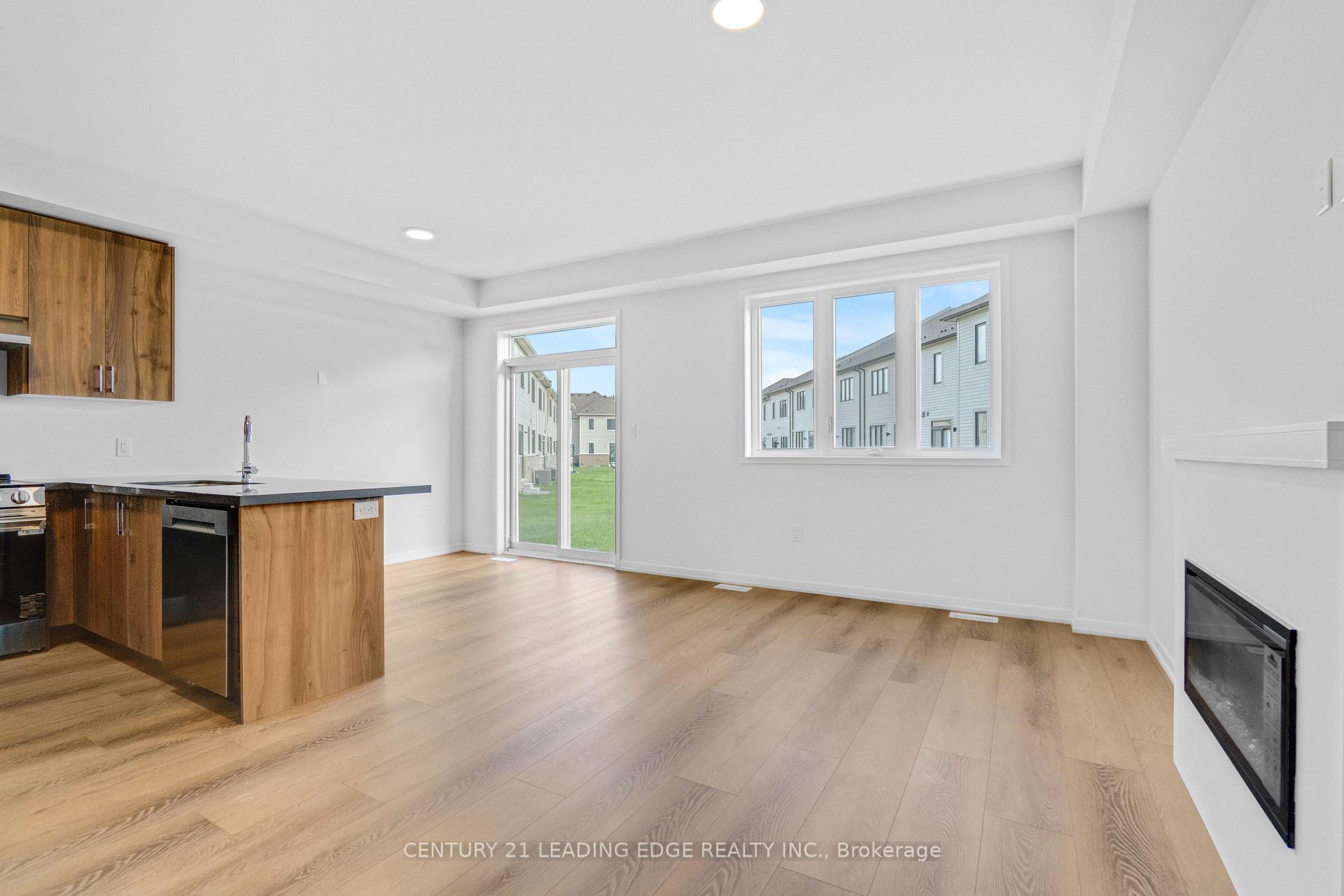 Photo 16 of 1475 Wheatcroft Drive, Oshawa, Kedron — HOMEH