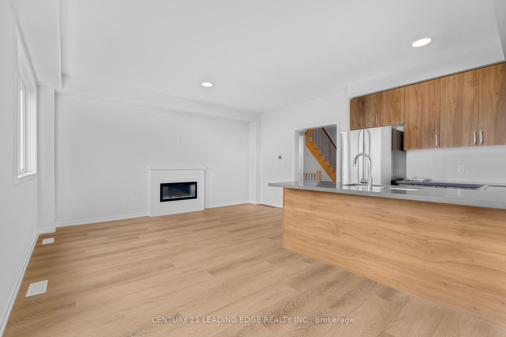 Photo 17 of 1475 Wheatcroft Drive, Oshawa, Kedron — HOMEH