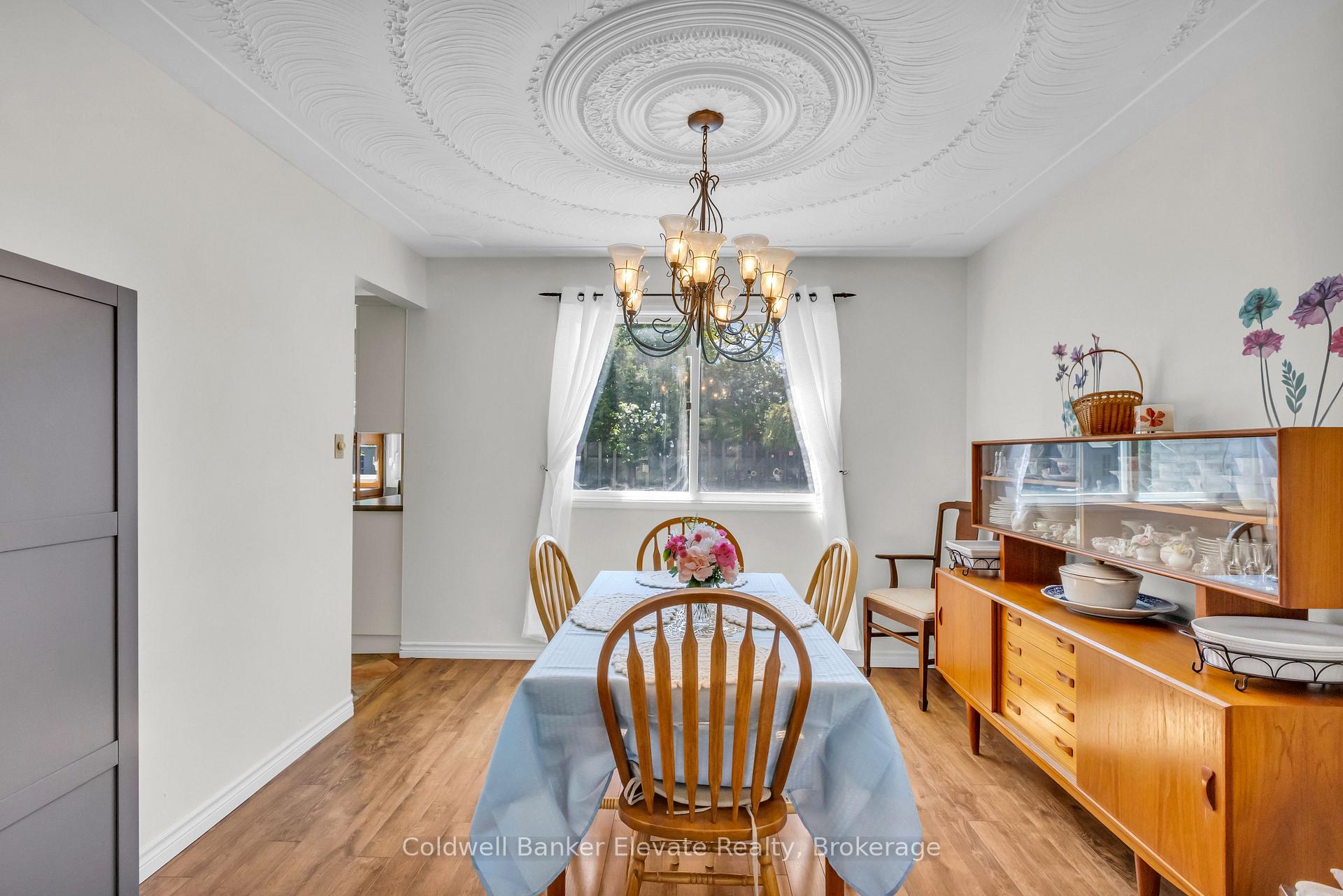 Photo 9 of 359 Lexington Road, Waterloo, Lexington — HOMEH