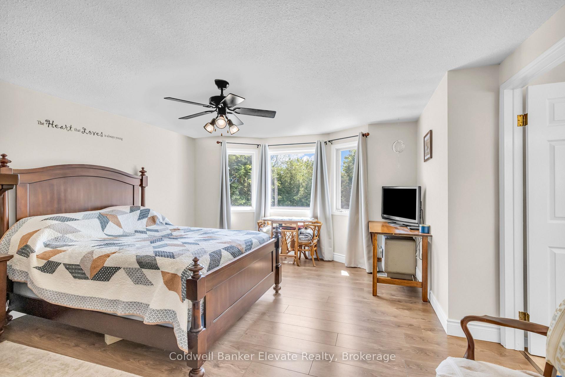 Photo 22 of 359 Lexington Road, Waterloo, Lexington — HOMEH