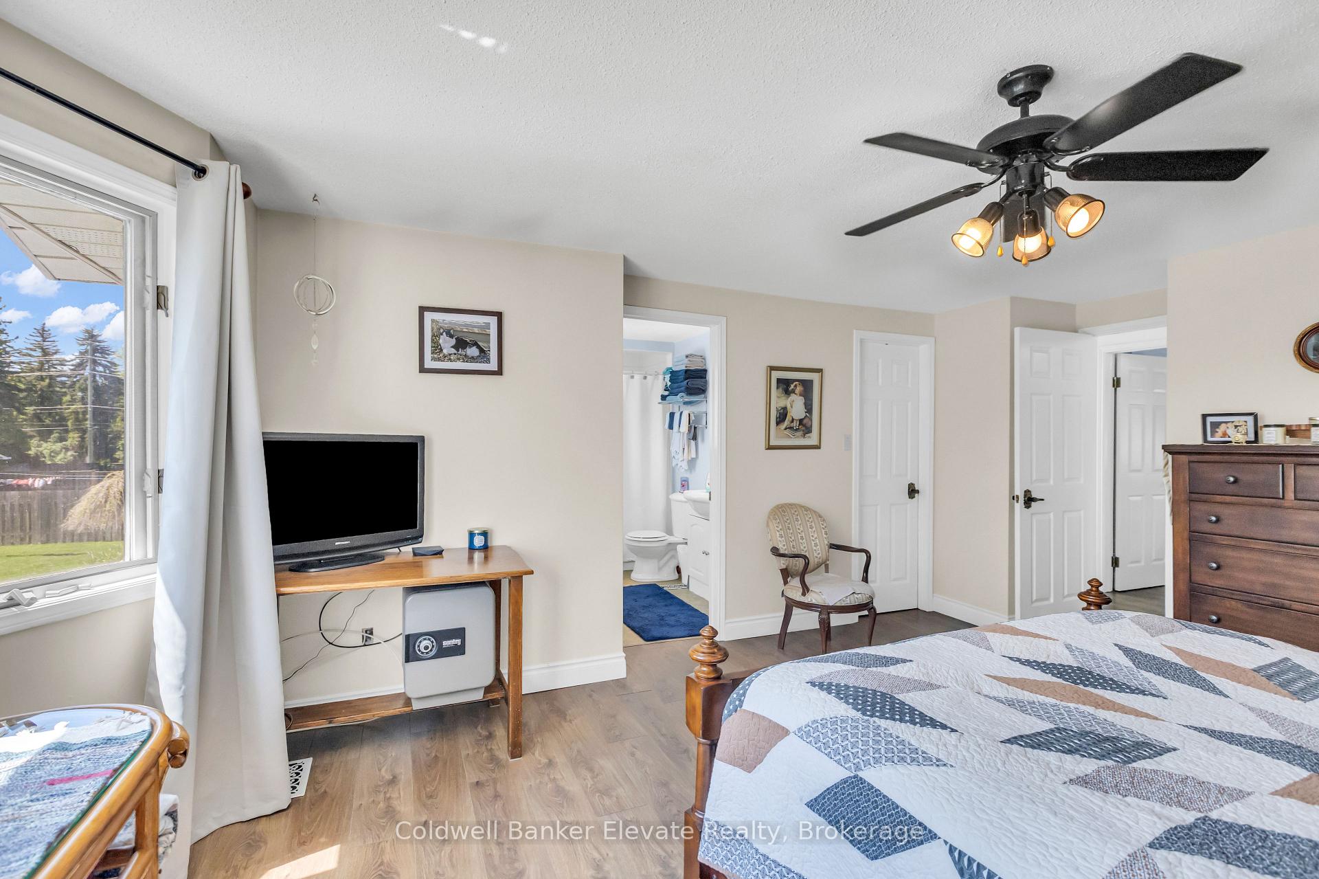 Photo 24 of 359 Lexington Road, Waterloo, Lexington — HOMEH