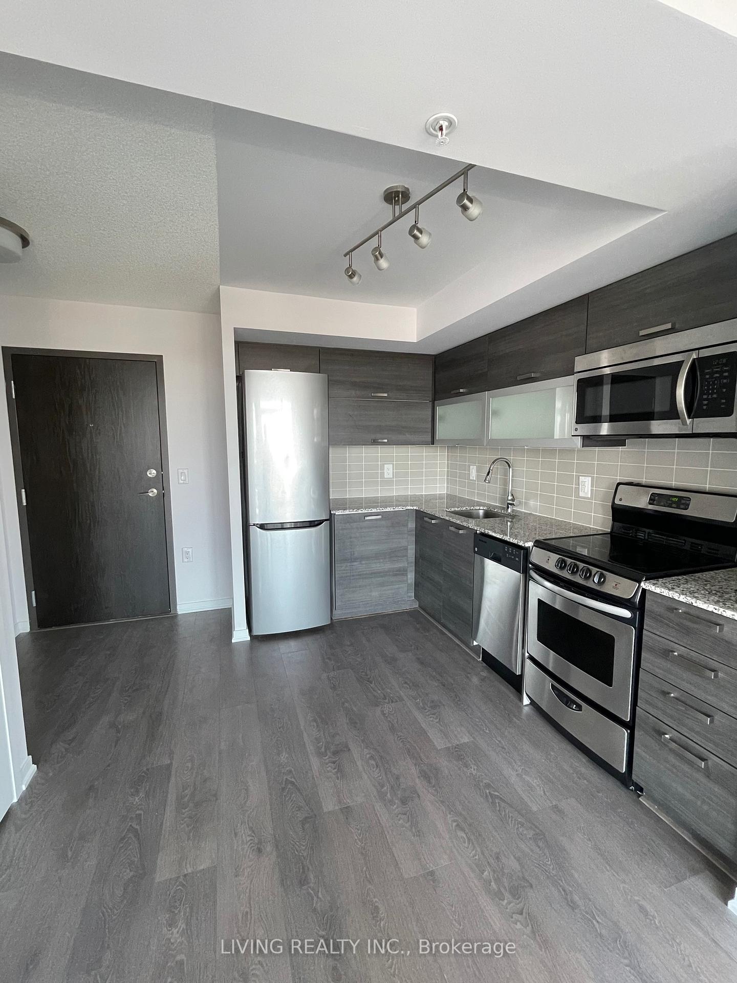 Photo 5 of Unit 2017E, 36 Lisgar Street, Toronto, Little Portugal — HOMEH