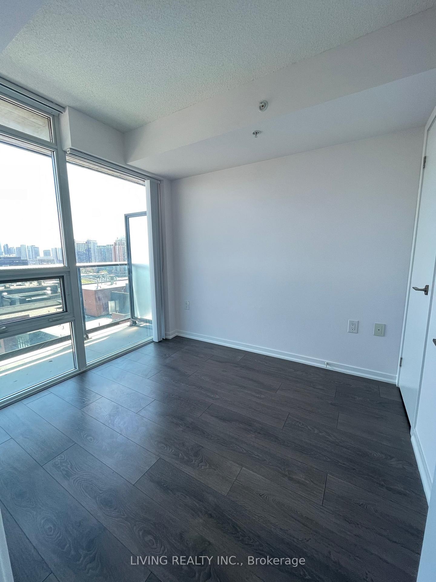 Photo 6 of Unit 2017E, 36 Lisgar Street, Toronto, Little Portugal — HOMEH