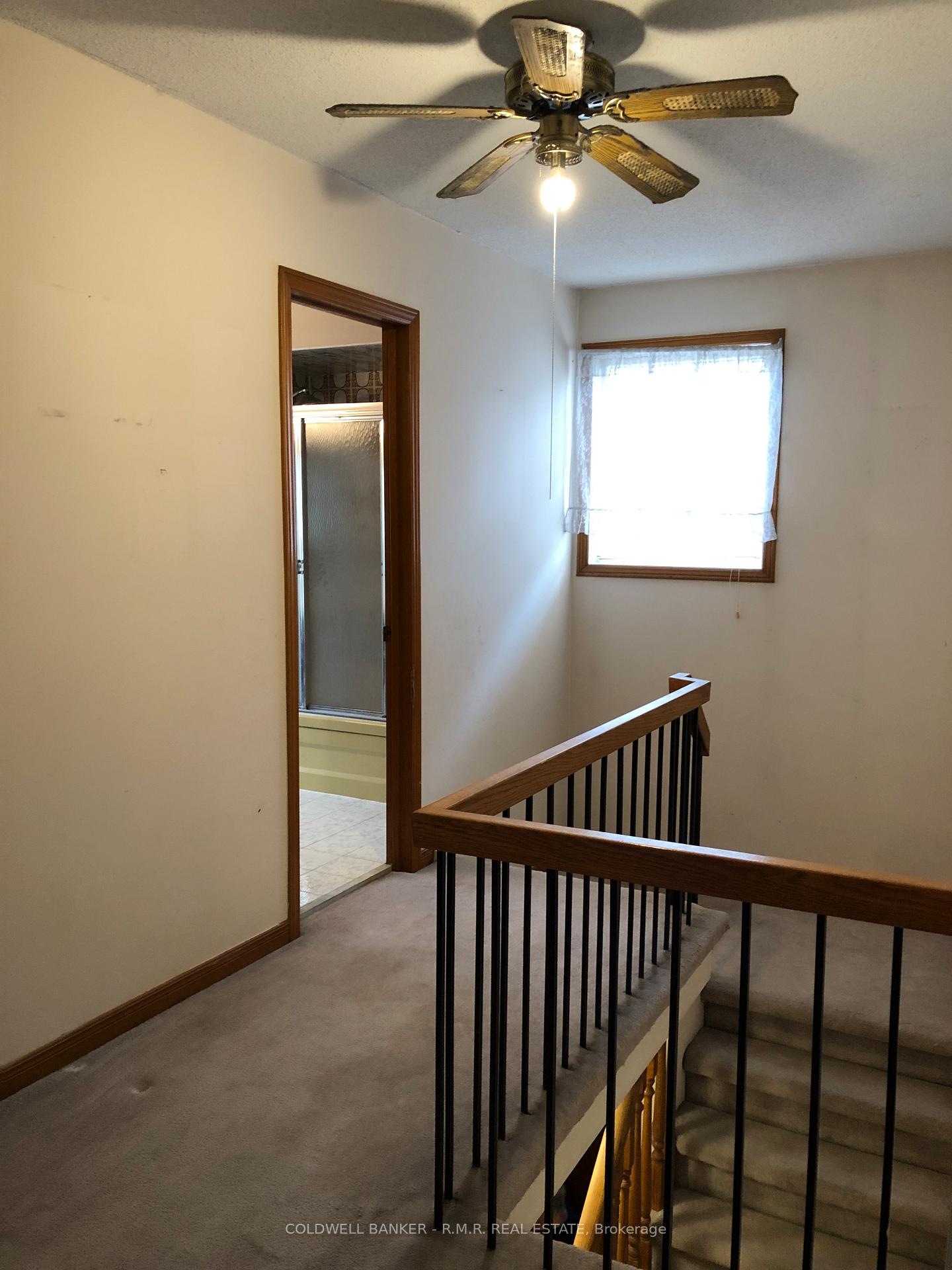 Photo 7 of 5 Brownridge Crescent, Etobicoke, West Humber-Clairville — HOMEH