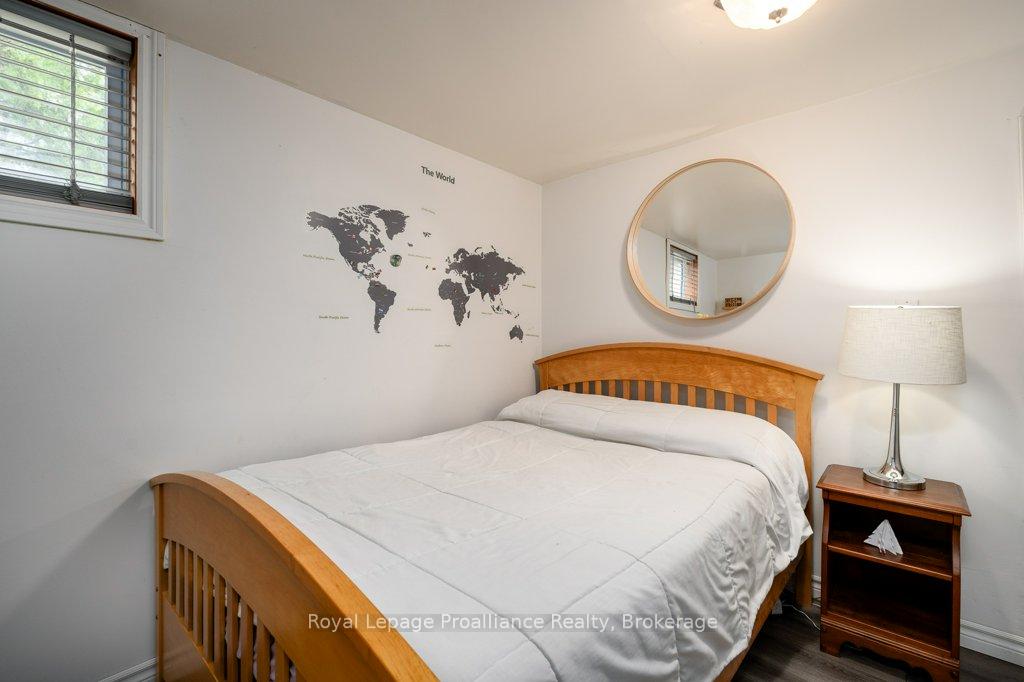 Photo 32 of 92 Wallbridge Crescent, Belleville, Belleville Ward — HOMEH