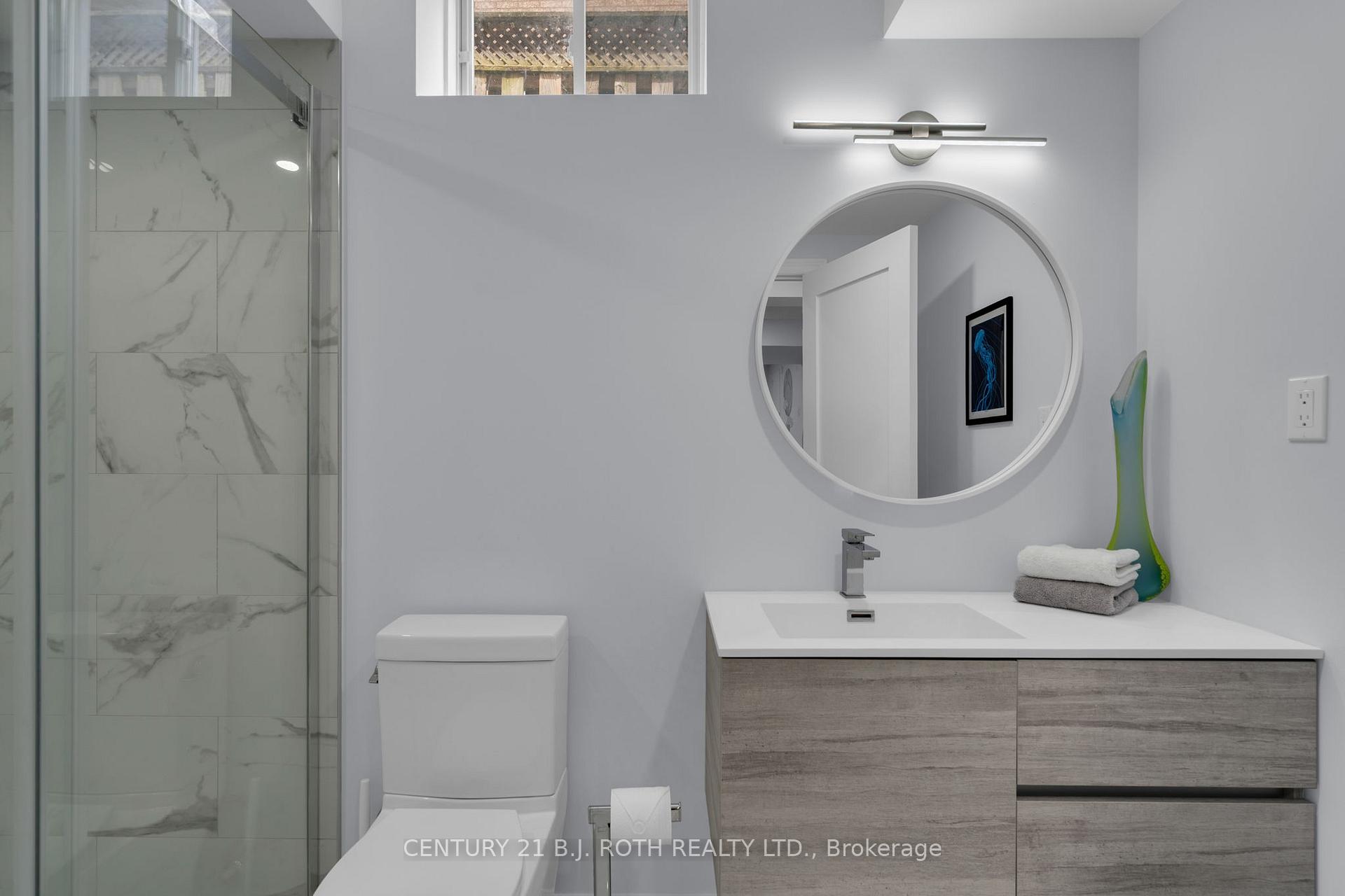 Photo 29 of 16 Longman Drive, Barrie, Northwest — HOMEH