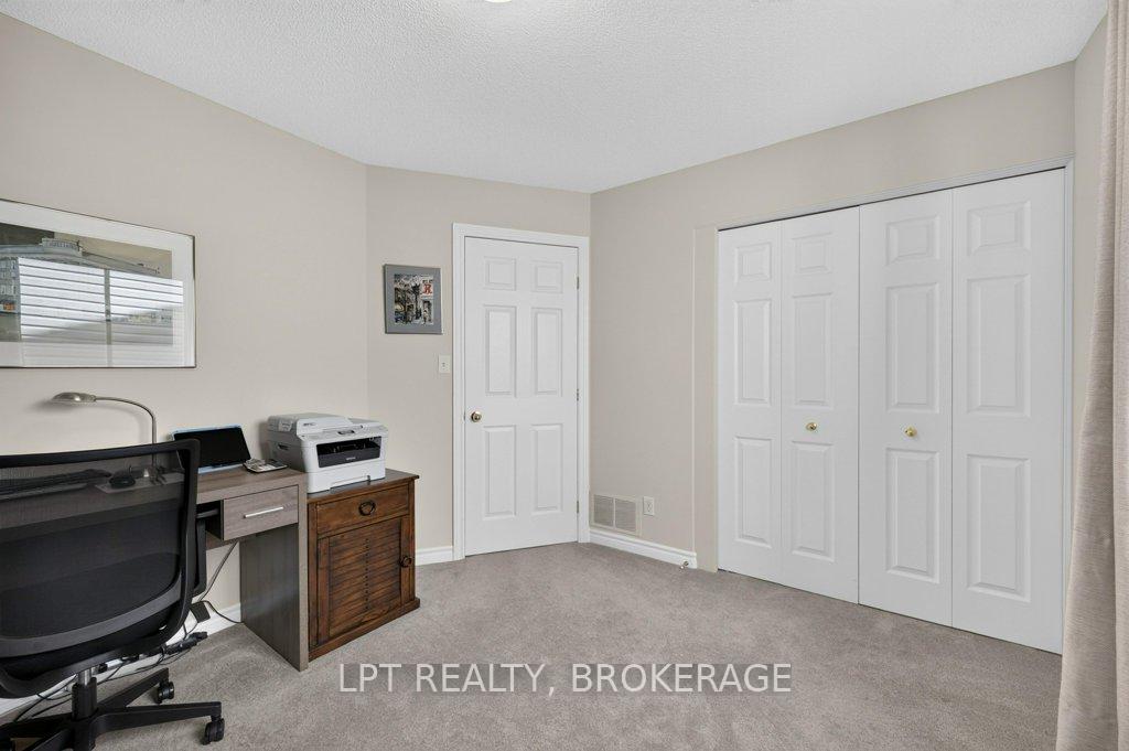 Photo 16 of 747 Shires Way, Kingston, East Gardiners Rd — HOMEH