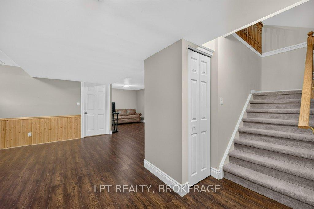 Photo 18 of 747 Shires Way, Kingston, East Gardiners Rd — HOMEH