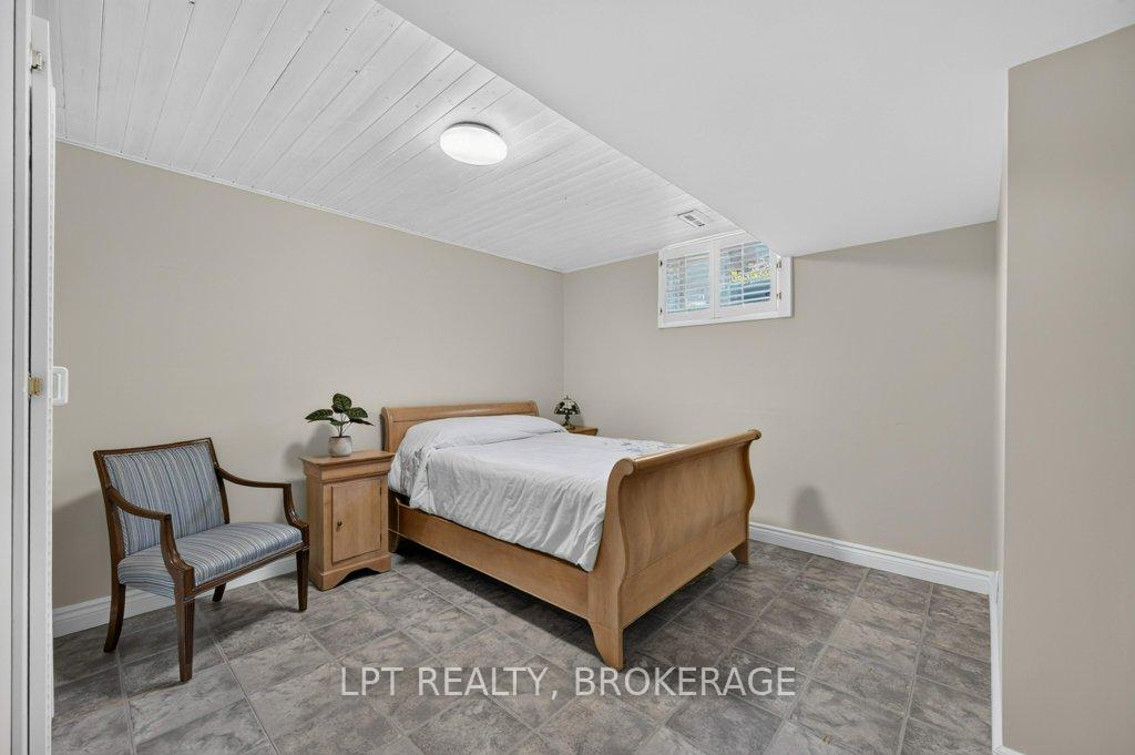 Photo 22 of 747 Shires Way, Kingston, East Gardiners Rd — HOMEH