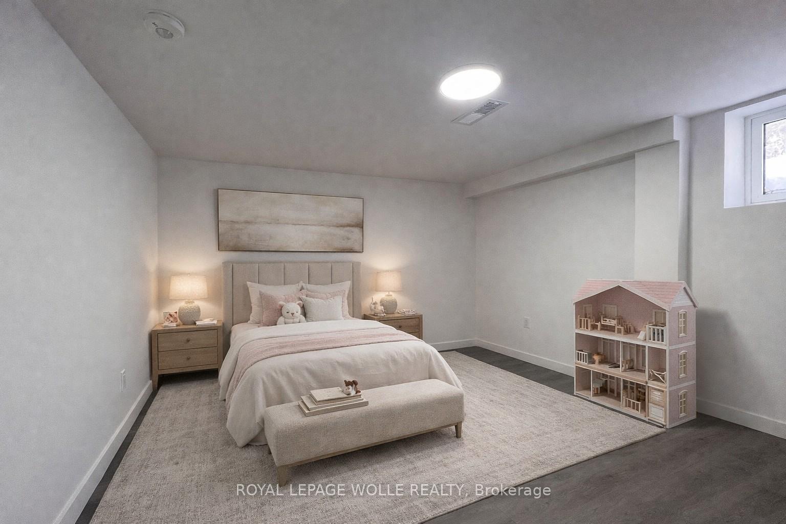 Photo 4 of Unit Unit 2, 168 Fifth Avenue, Kitchener, Fairview/Kingsdale — HOMEH