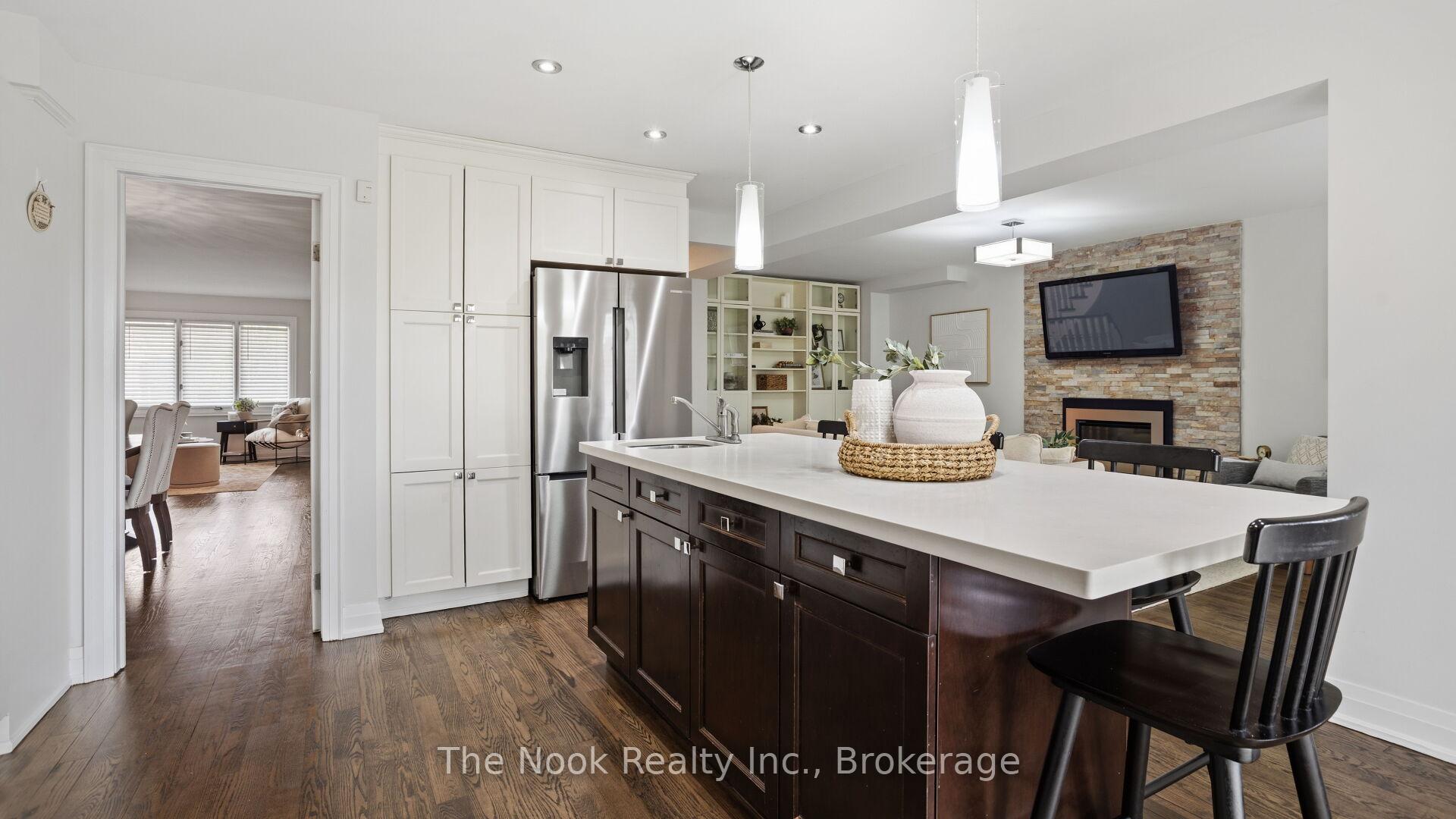 Photo 14 of 938 Wetherby Lane, Mississauga, Rathwood — HOMEH