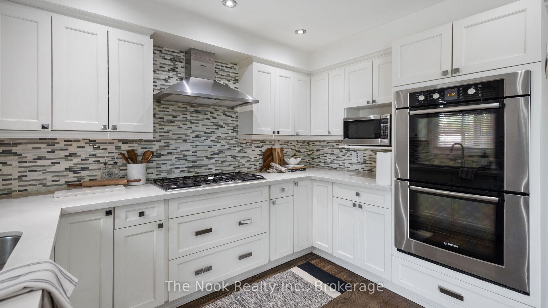 Photo 16 of 938 Wetherby Lane, Mississauga, Rathwood — HOMEH