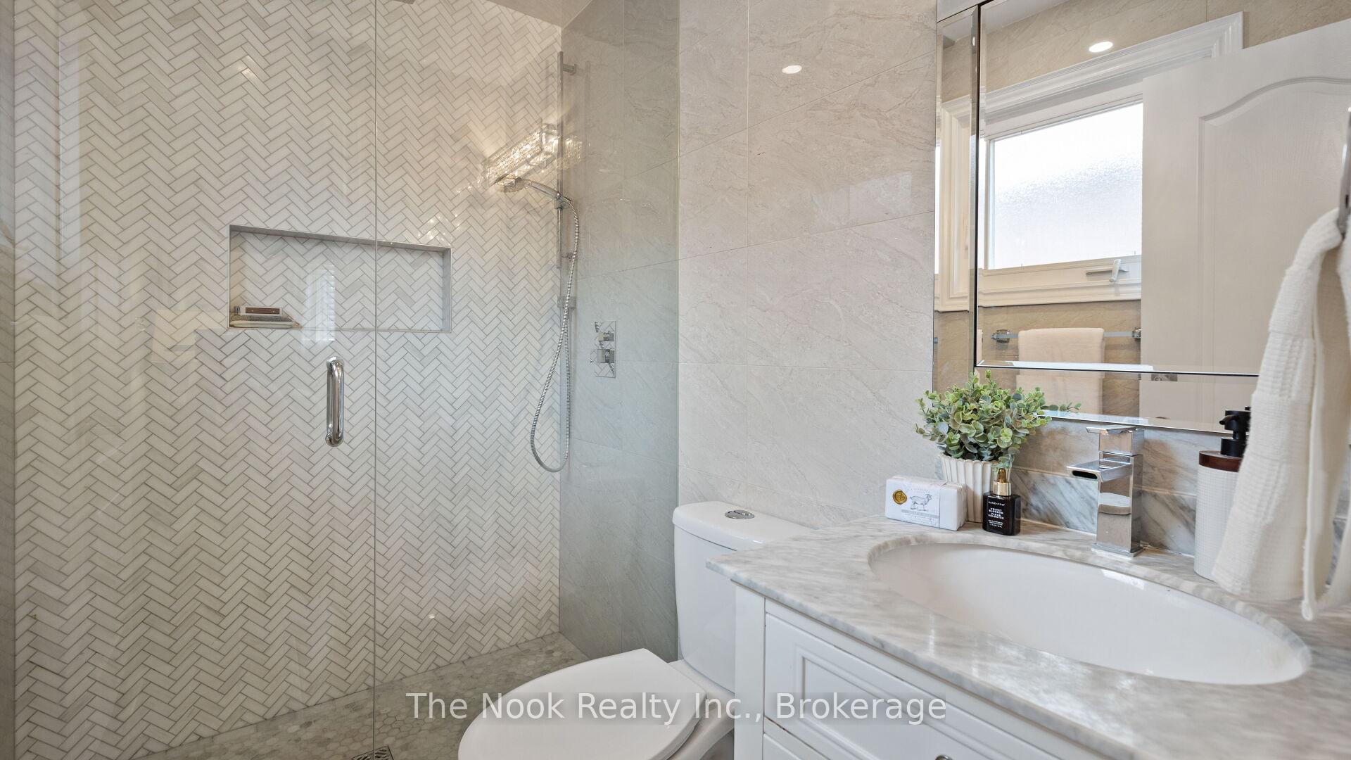 Photo 20 of 938 Wetherby Lane, Mississauga, Rathwood — HOMEH
