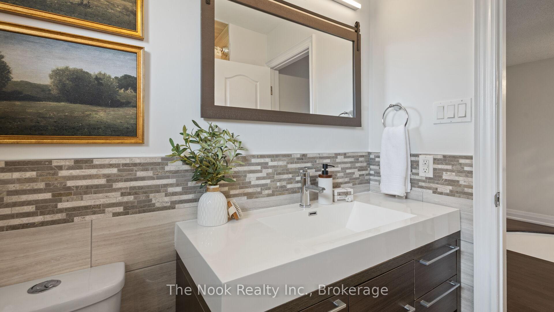 Photo 25 of 938 Wetherby Lane, Mississauga, Rathwood — HOMEH