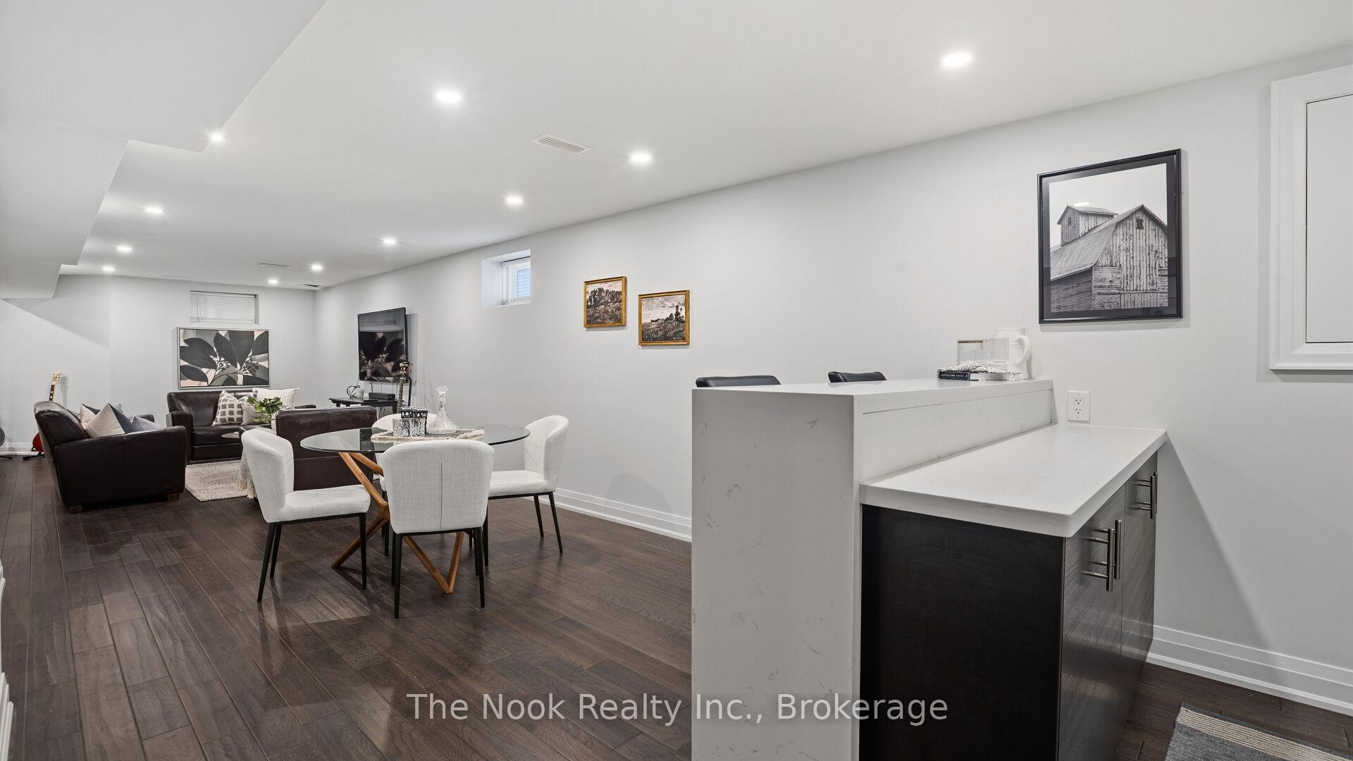 Photo 34 of 938 Wetherby Lane, Mississauga, Rathwood — HOMEH