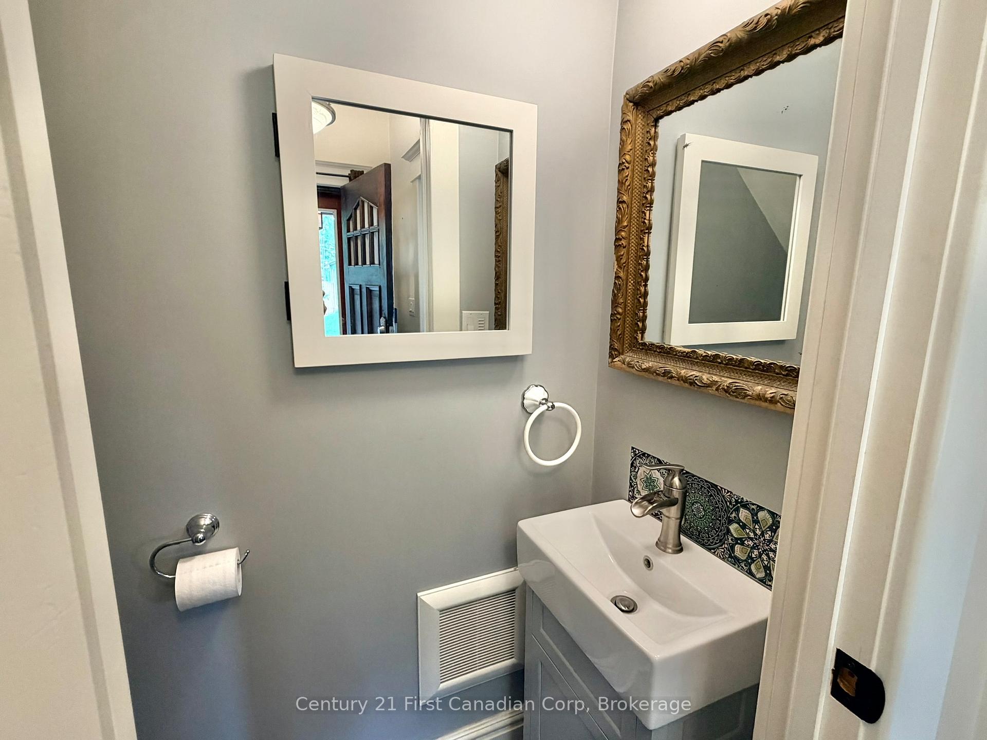 Photo 10 of 20 Rankin Street, Stratford — HOMEH