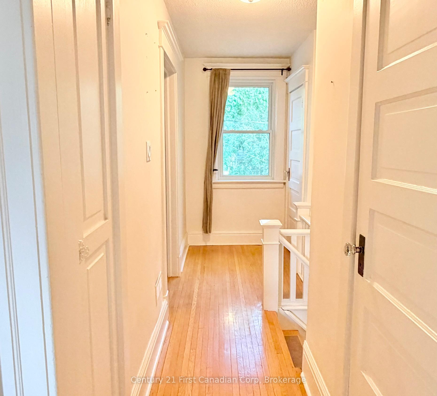 Photo 23 of 20 Rankin Street, Stratford — HOMEH