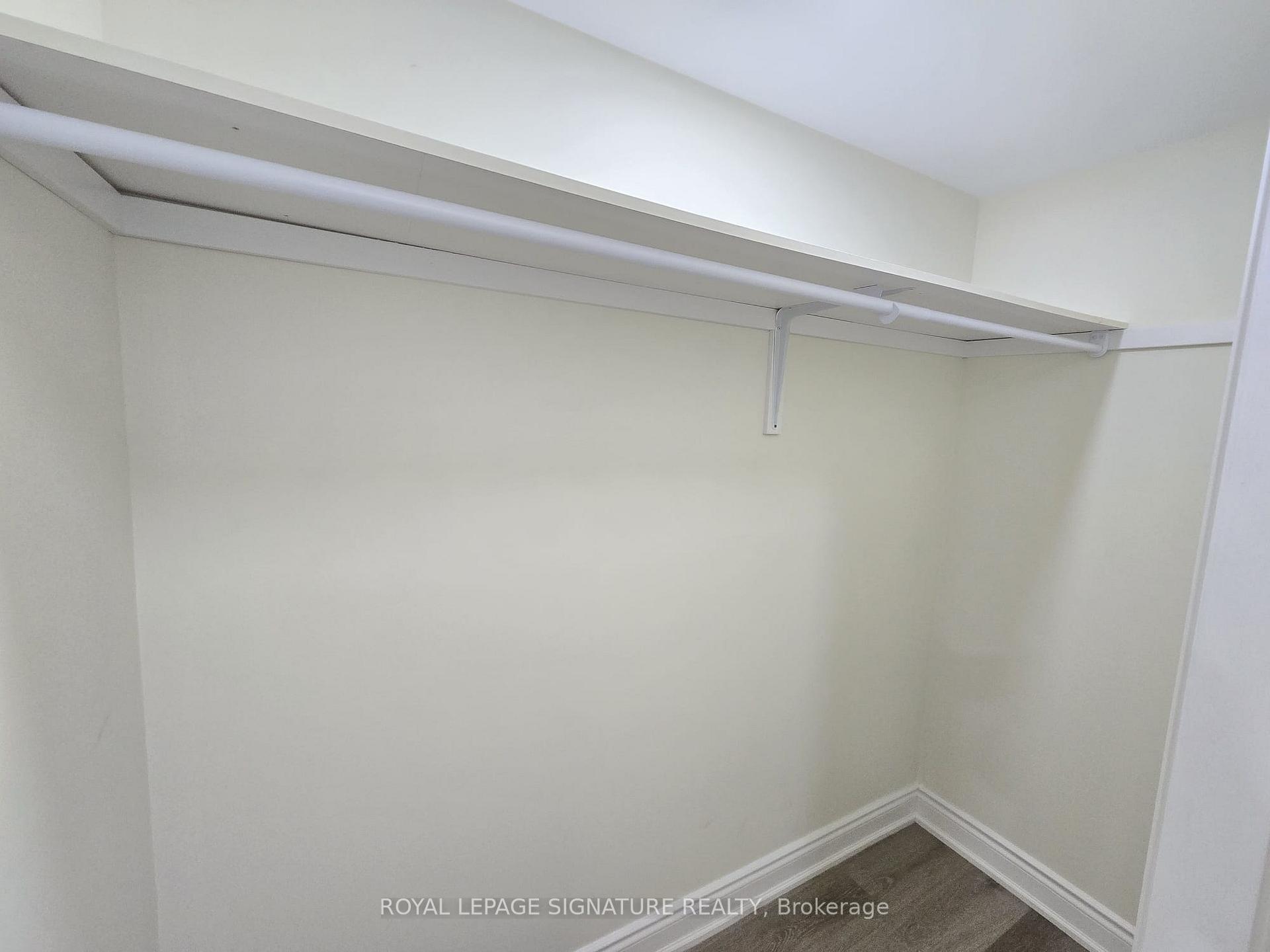 Photo 4 of Unit Bsmt, 68 Mullis Crescent, Brampton, Fletcher's West — HOMEH