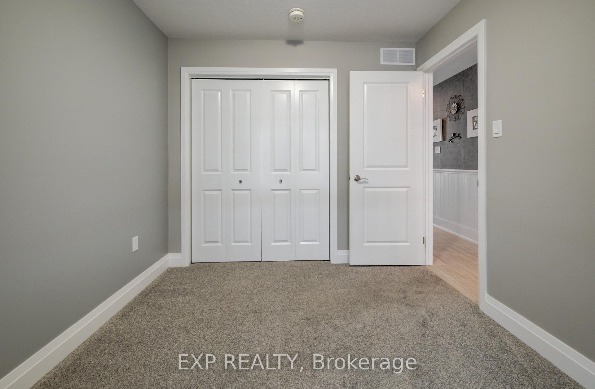 Photo 20 of 130 Bridge Crescent, Minto — HOMEH
