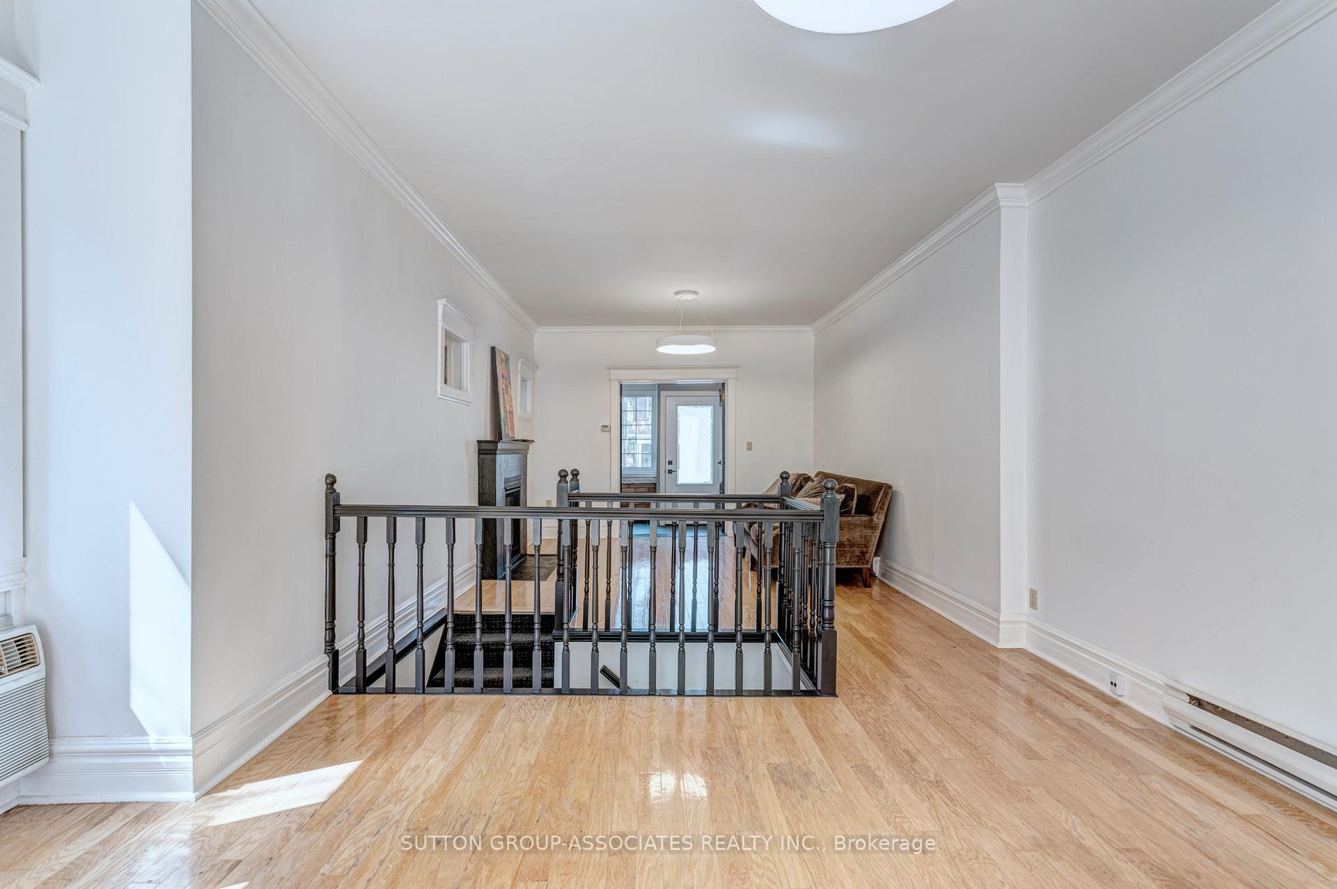 Photo 10 of Unit 1, 151 Indian Road, Toronto, High Park-Swansea — HOMEH