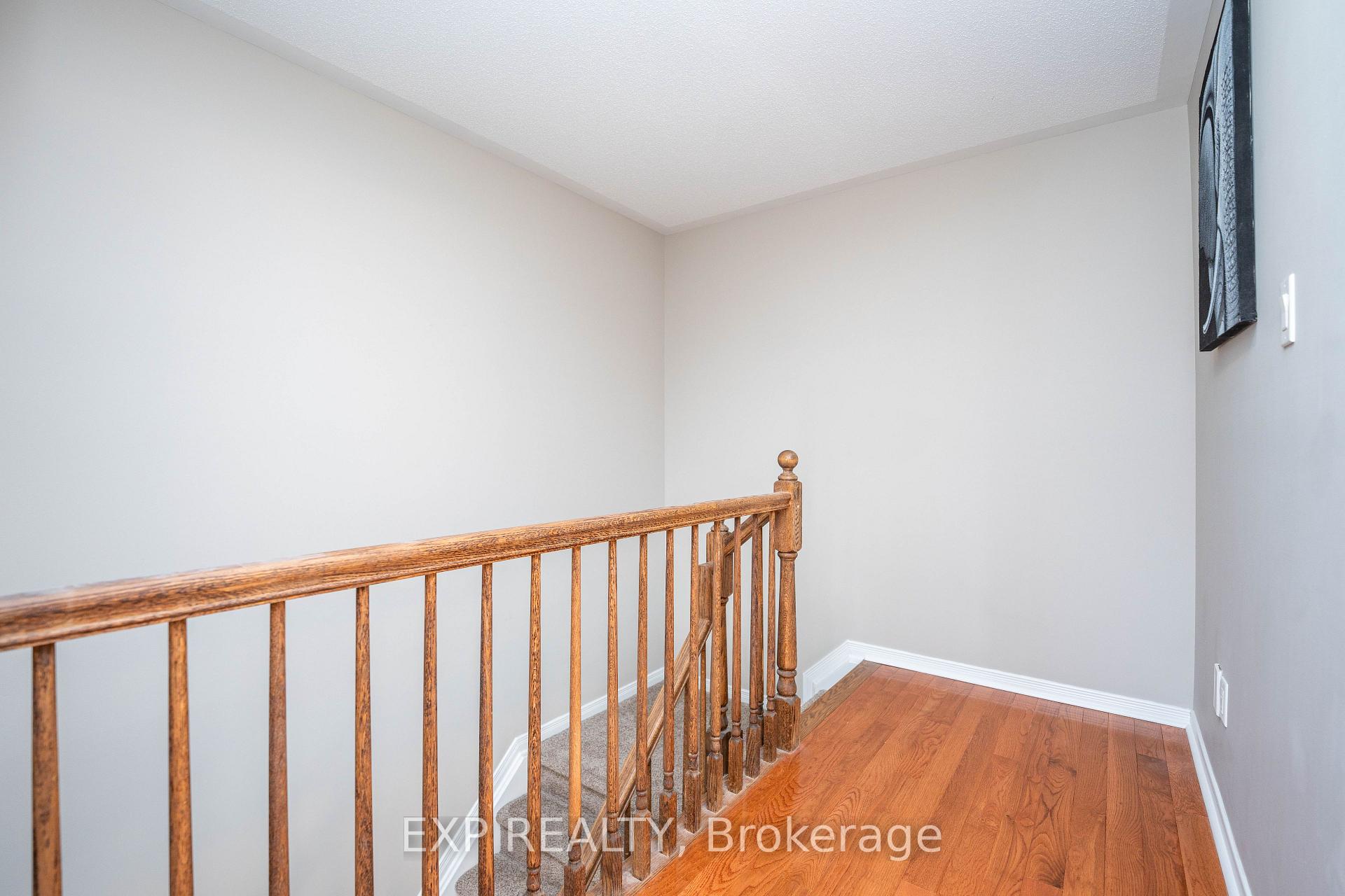 Photo 15 of 504 Barholm Private, Ottawa, Mer Bleue/Bradley Estates/Anderson Park — HOMEH