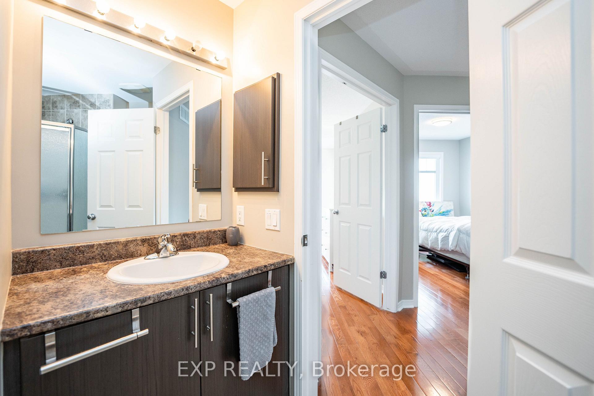 Photo 21 of 504 Barholm Private, Ottawa, Mer Bleue/Bradley Estates/Anderson Park — HOMEH