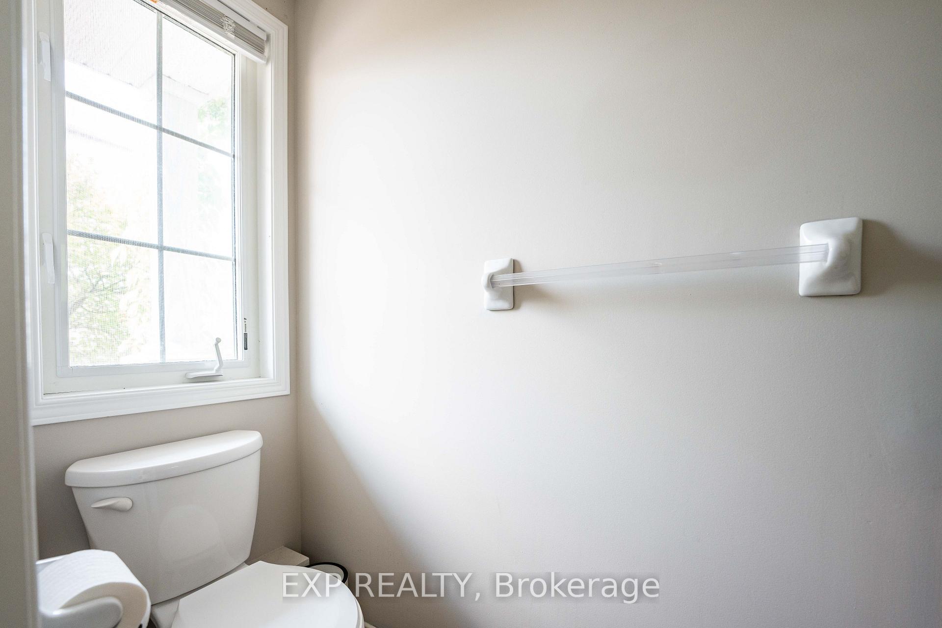 Photo 23 of 504 Barholm Private, Ottawa, Mer Bleue/Bradley Estates/Anderson Park — HOMEH