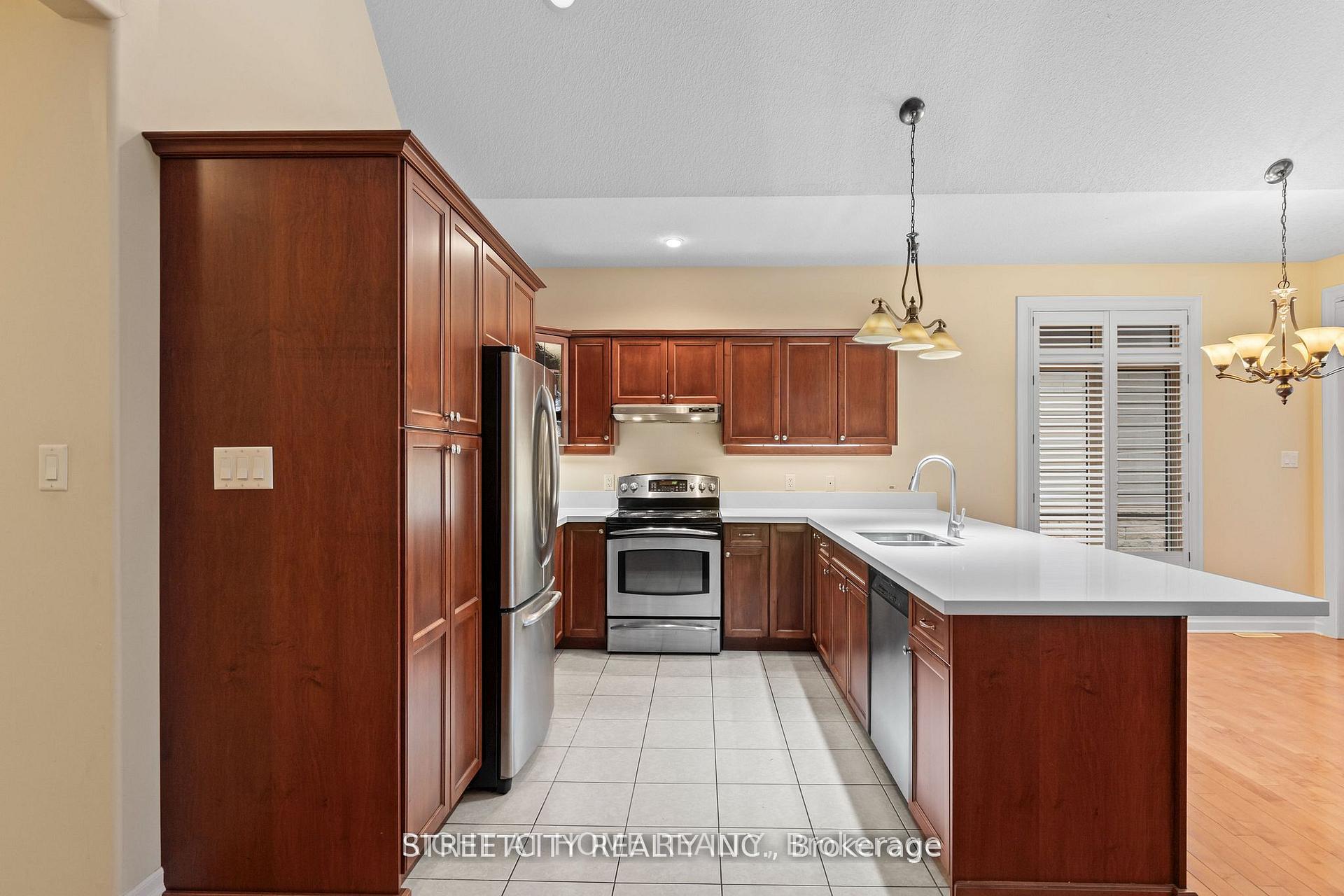 Photo 9 of Unit 25, 124 North Centre Road, London, North B — HOMEH