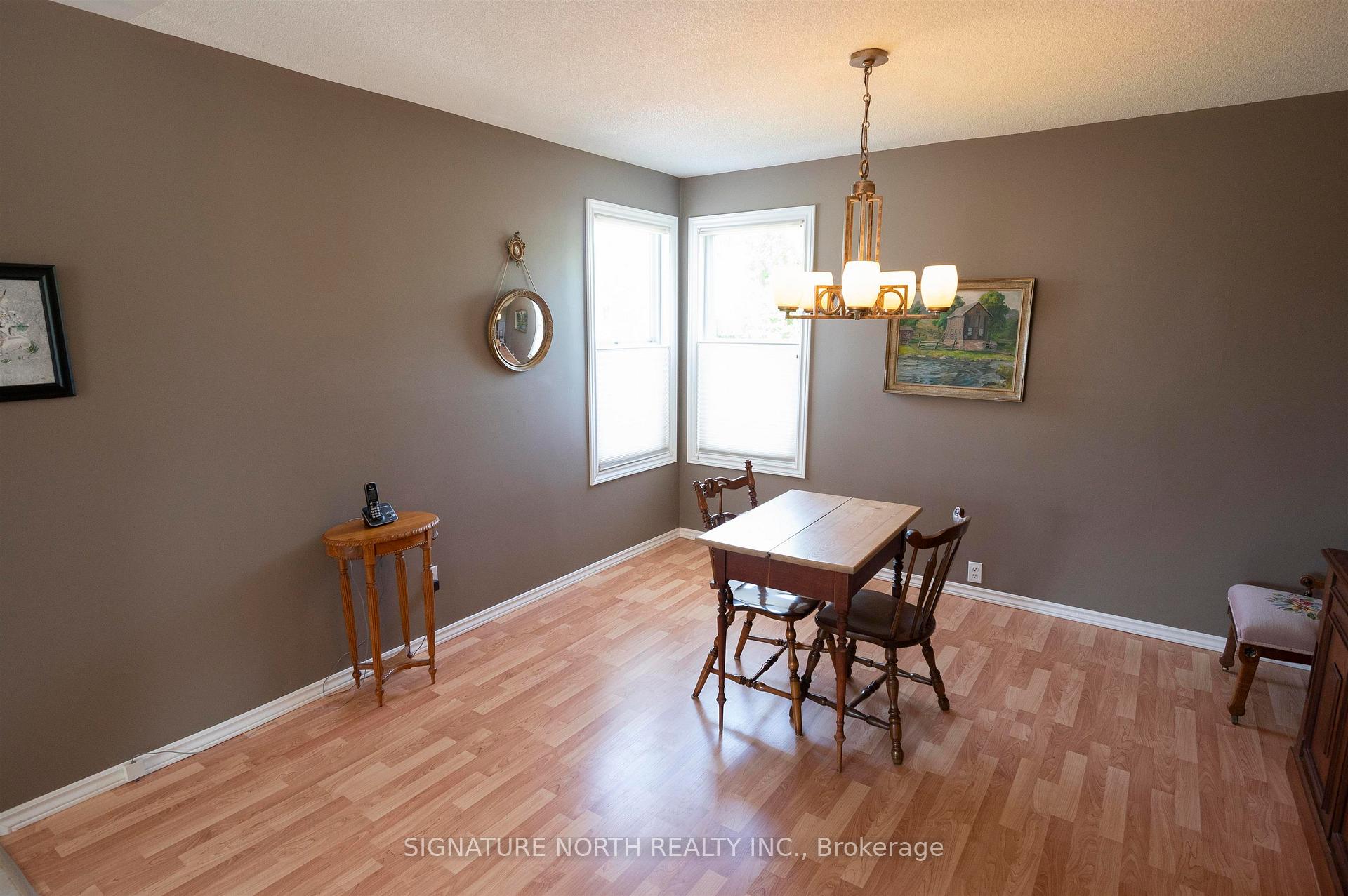 Photo 8 of 374 Morse Street, Thunder Bay, Current River — HOMEH