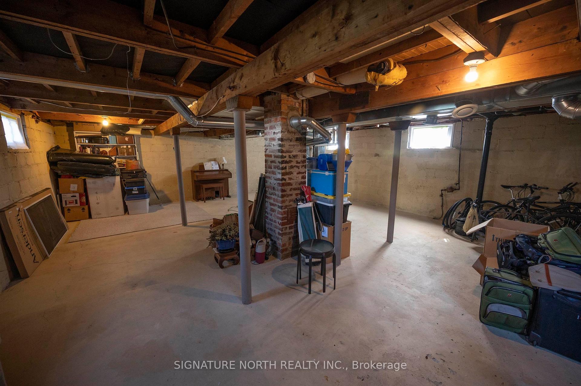 Photo 23 of 374 Morse Street, Thunder Bay, Current River — HOMEH